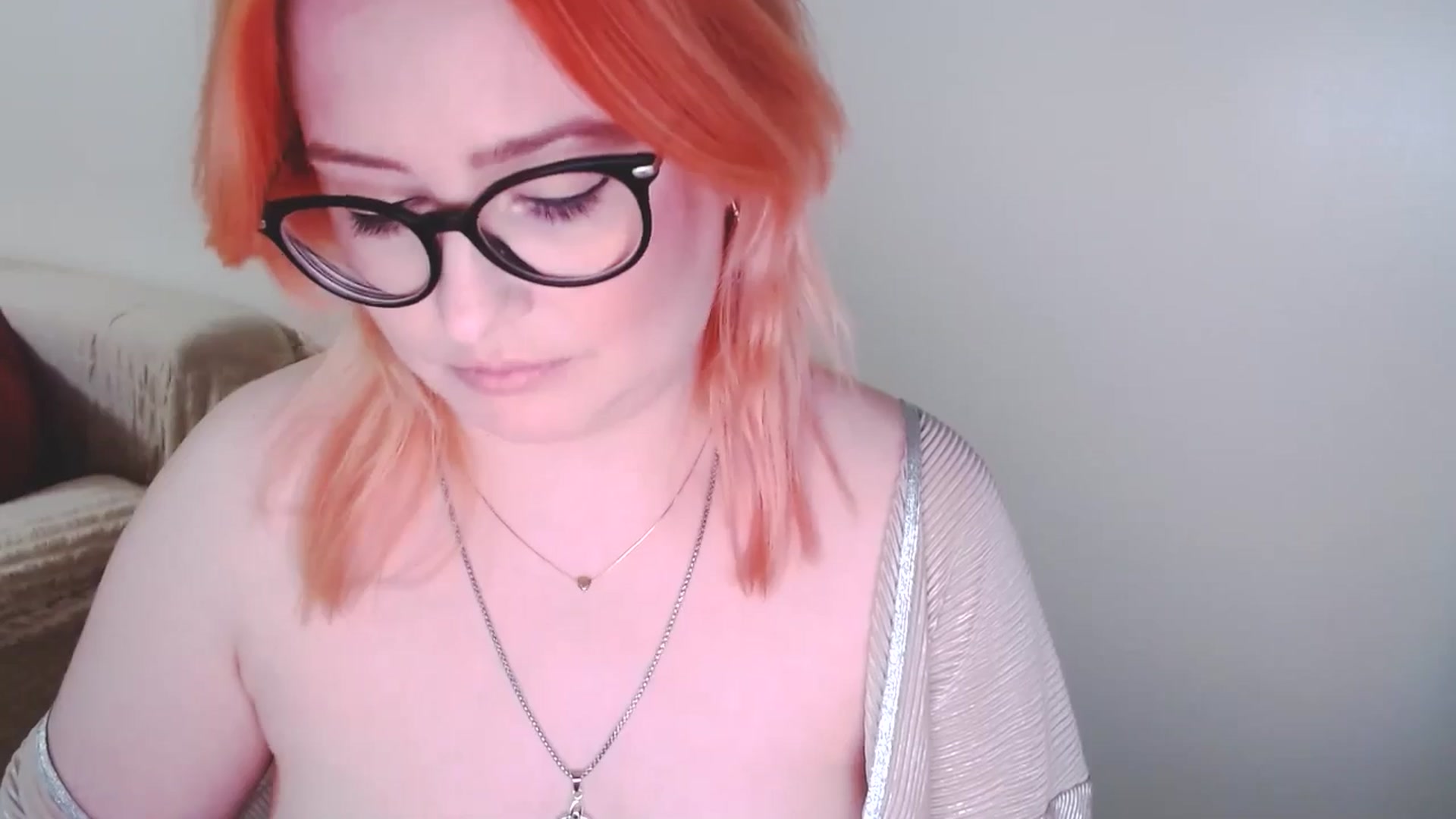 Gallery image thumbnail from EvaStar19's myfreecams stream on, 12/28/2024, 16:40 image 9 of 20
