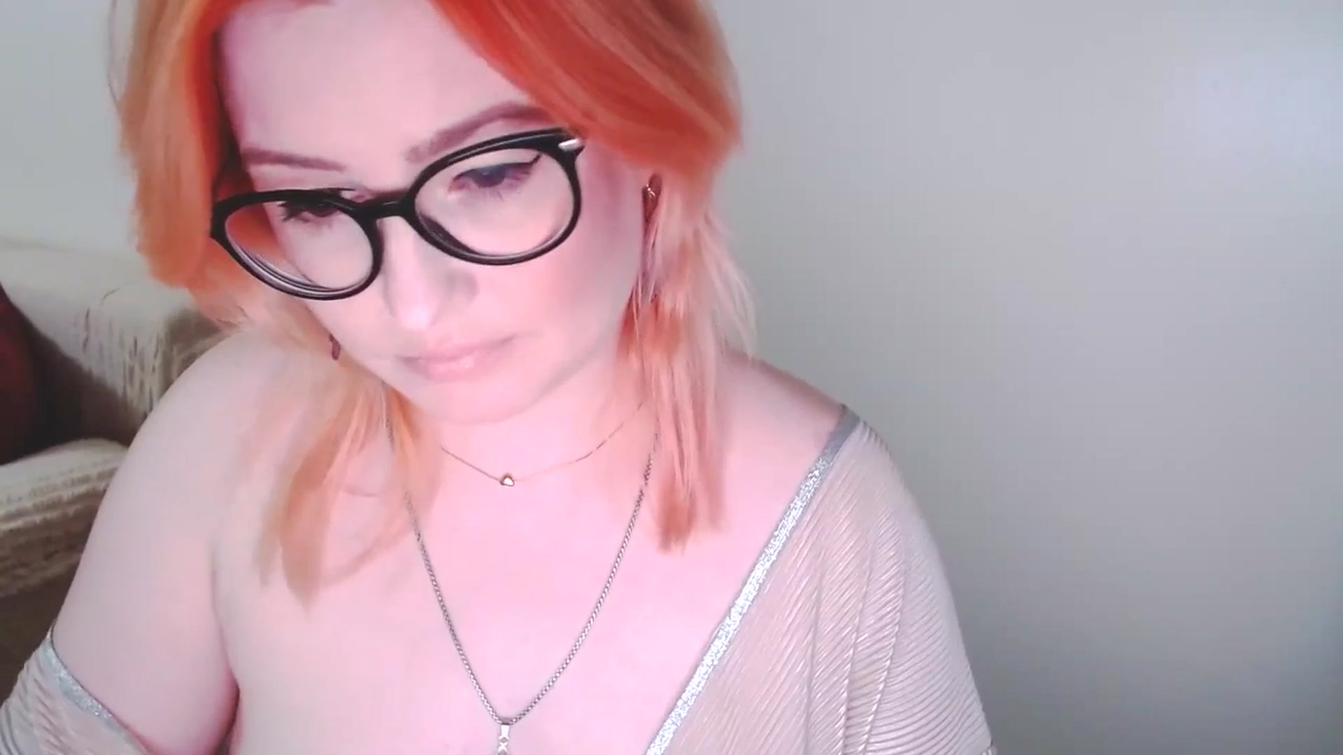 Gallery image thumbnail from EvaStar19's myfreecams stream on, 12/28/2024, 17:22 image 20 of 20