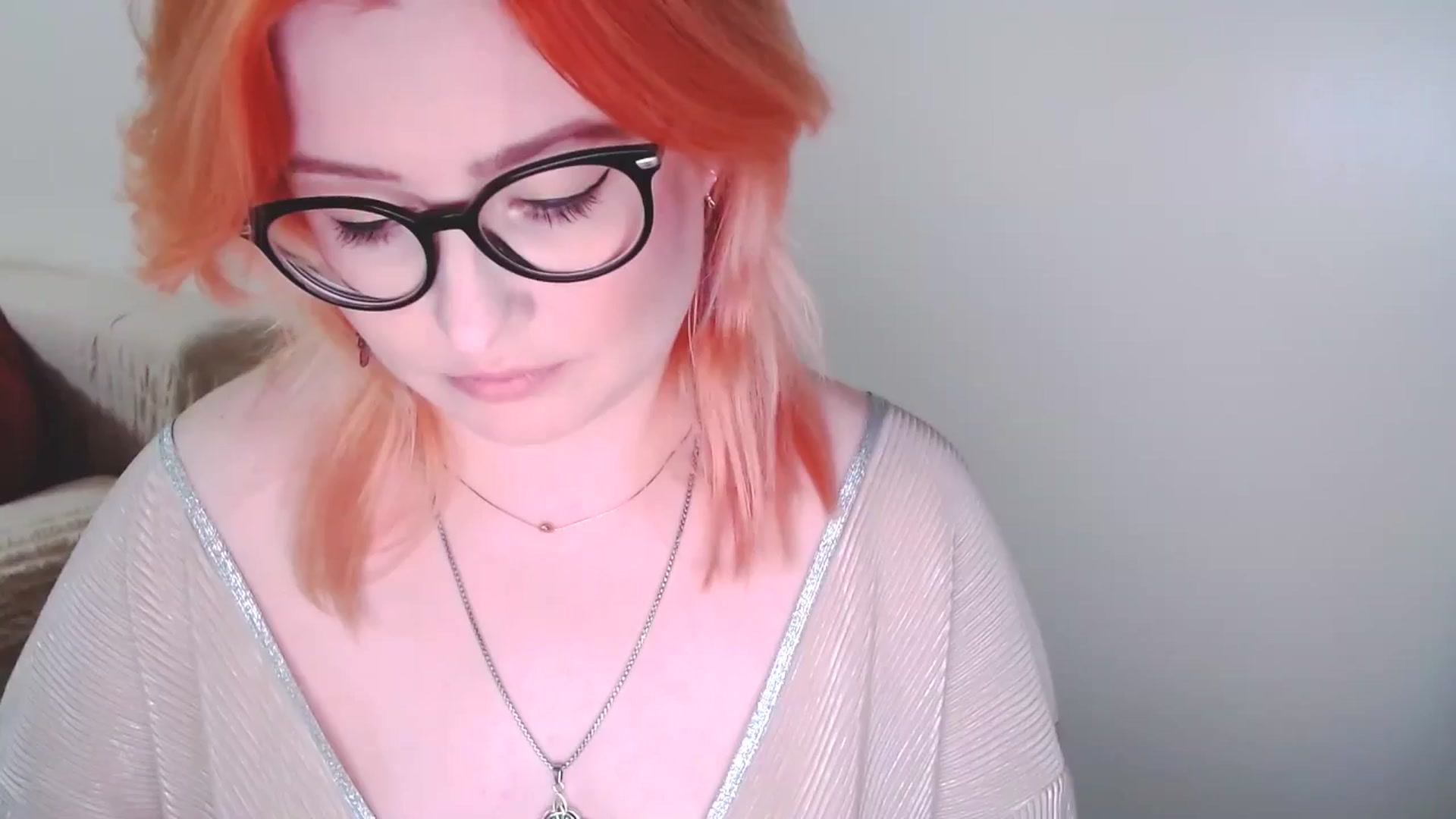 Gallery image thumbnail from EvaStar19's myfreecams stream on, 12/28/2024, 17:22 image 9 of 20