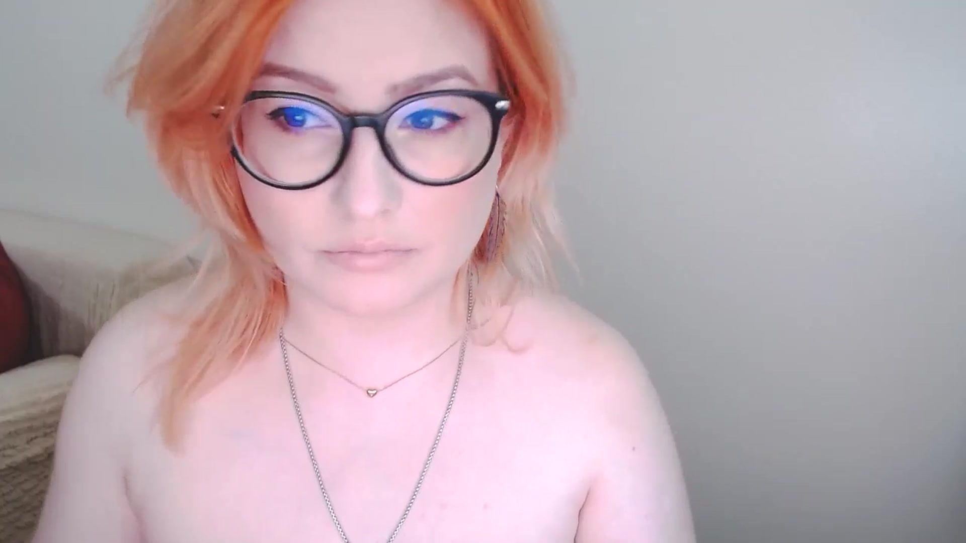 Gallery image thumbnail from EvaStar19's myfreecams stream on, 12/30/2024, 13:02 image 4 of 20