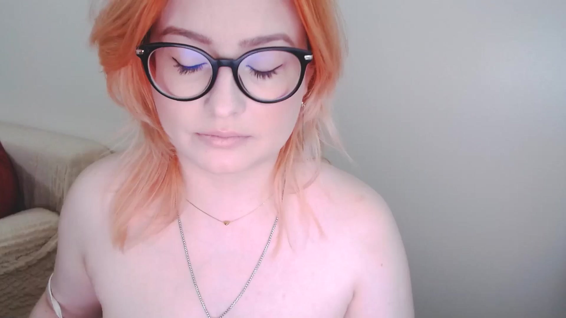 Gallery image thumbnail from EvaStar19's myfreecams stream on, 12/30/2024, 13:02 image 20 of 20