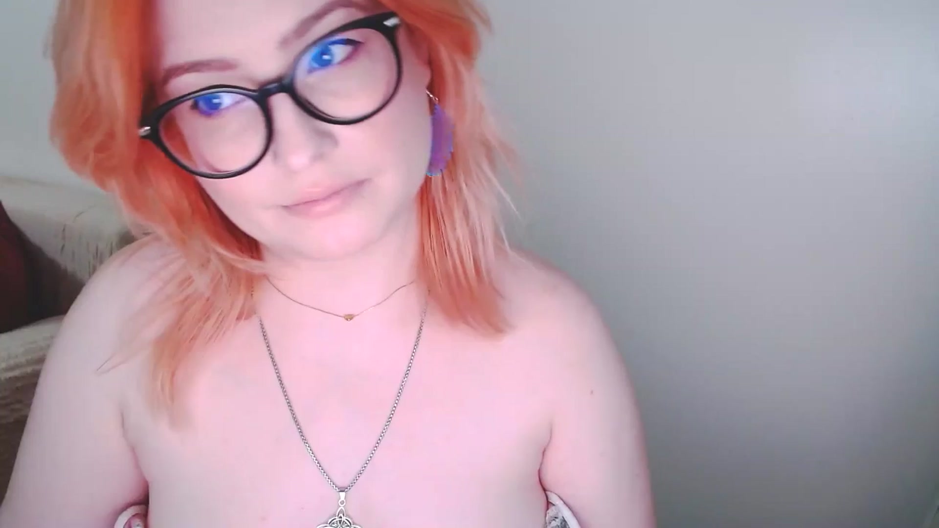 Gallery image thumbnail from EvaStar19's myfreecams stream on, 12/30/2024, 14:54 image 2 of 20