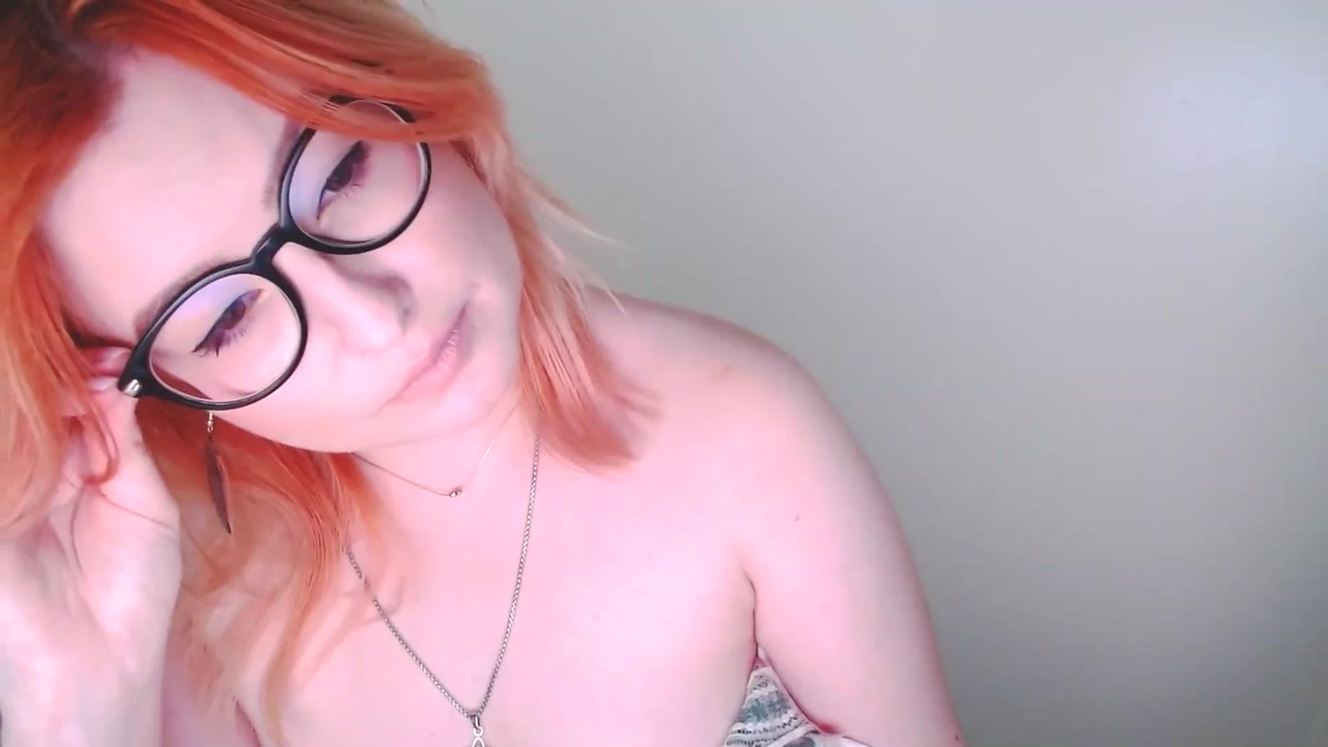Gallery image thumbnail from EvaStar19's myfreecams stream on, 12/30/2024, 14:54 image 18 of 20