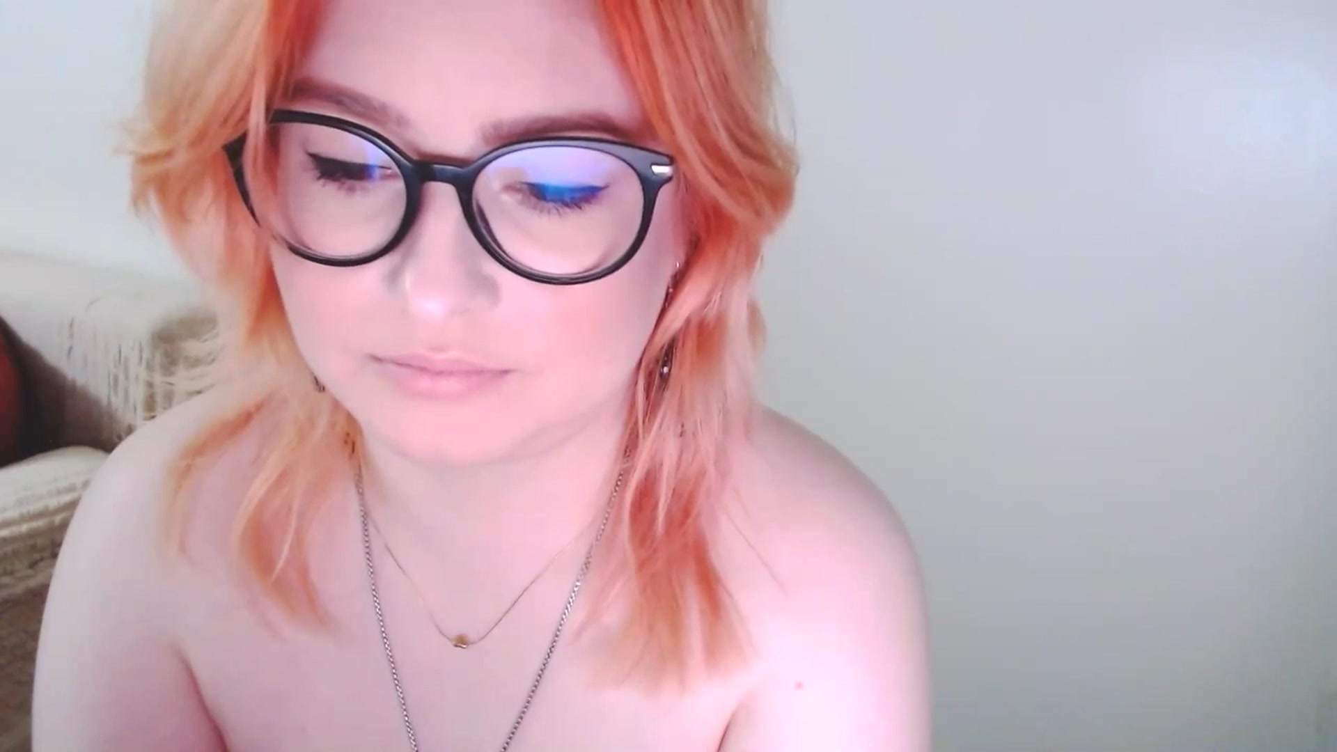 Gallery image thumbnail from EvaStar19's myfreecams stream on, 01/03/2025, 16:39 image 10 of 20