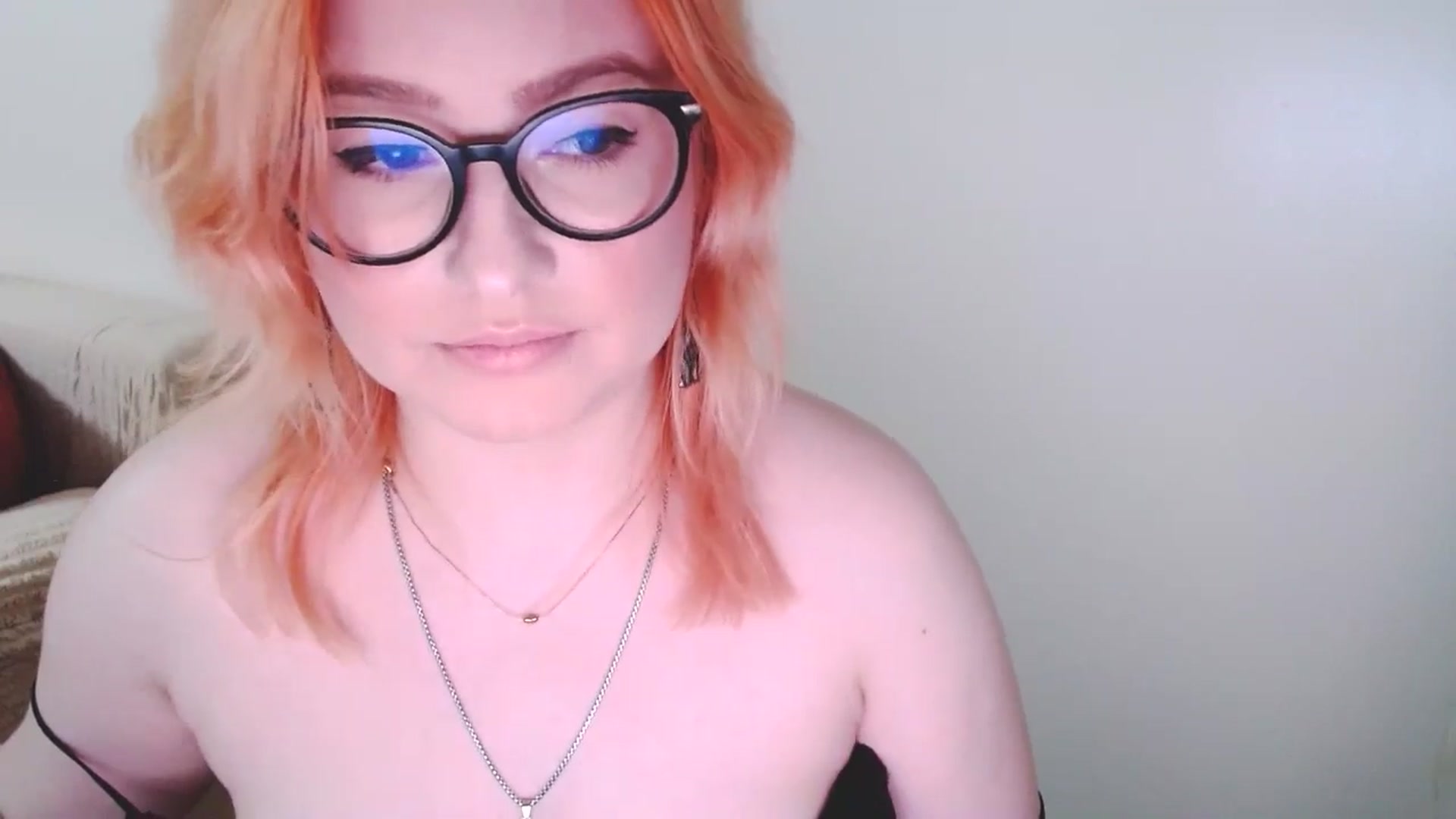 Gallery image thumbnail from EvaStar19's myfreecams stream on, 01/03/2025, 17:02 image 2 of 20