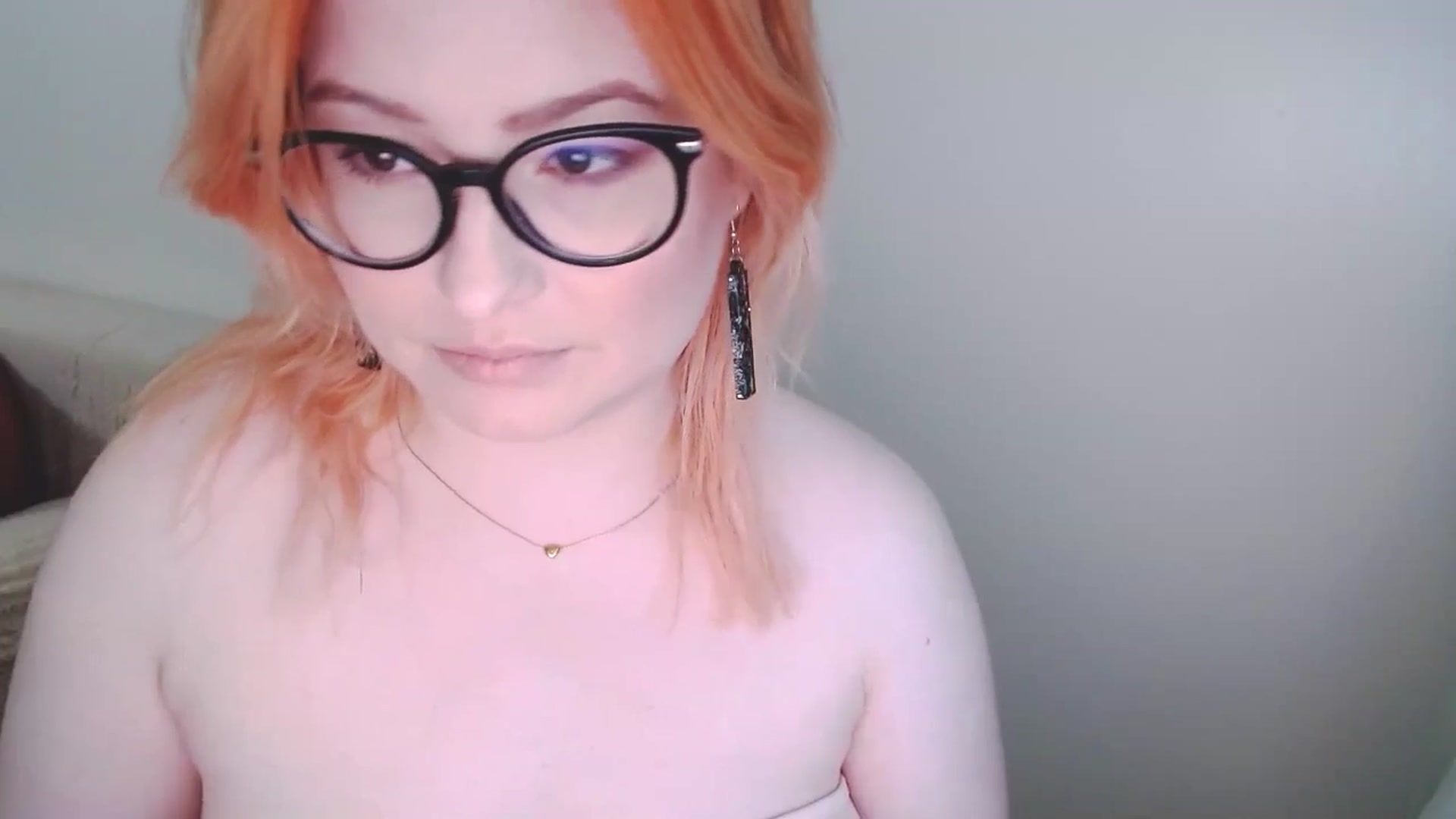 Gallery image thumbnail from EvaStar19's myfreecams stream on, 01/04/2025, 13:46 image 19 of 20