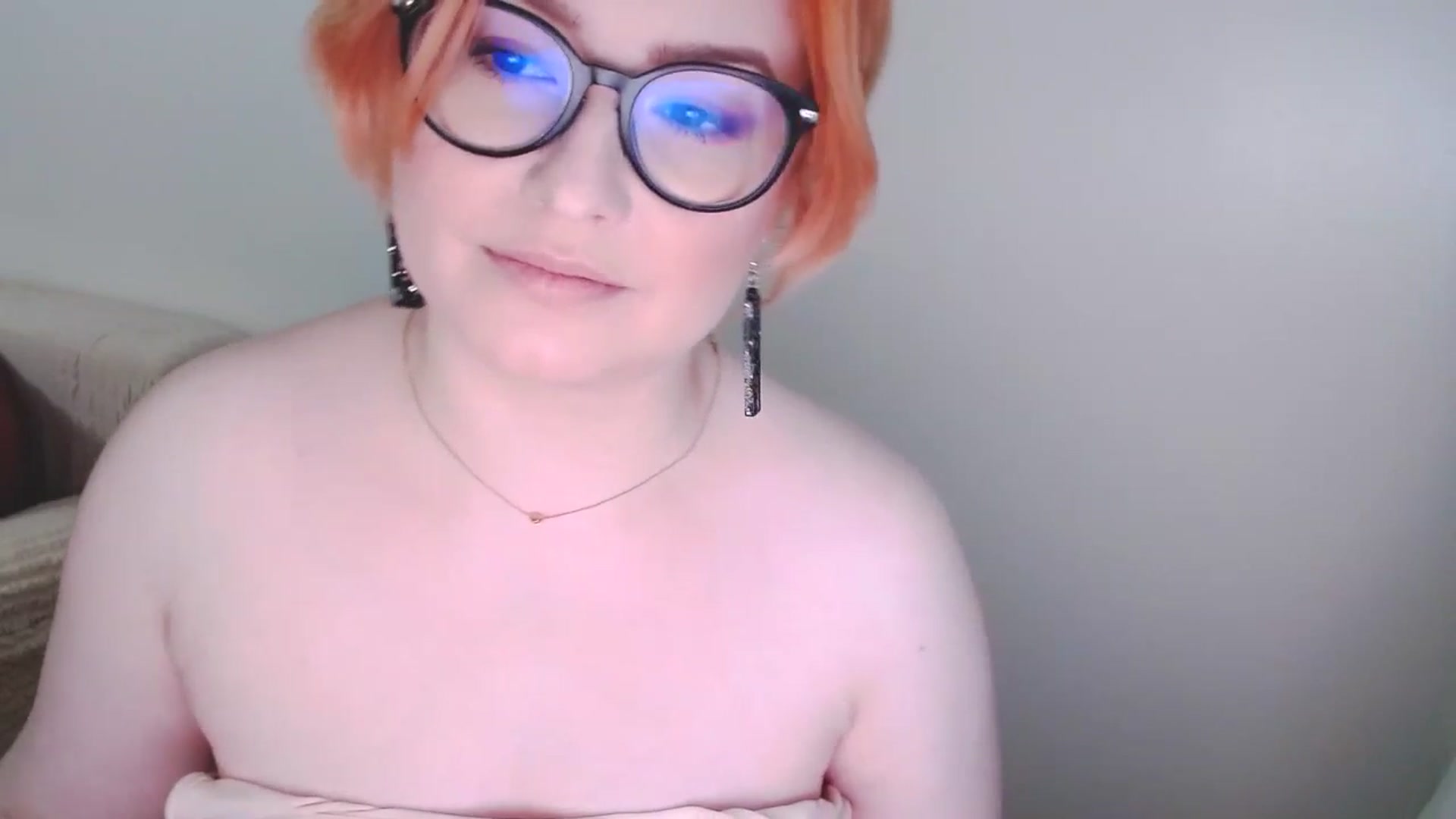 Gallery image thumbnail from EvaStar19's myfreecams stream on, 01/04/2025, 14:41 image 5 of 20