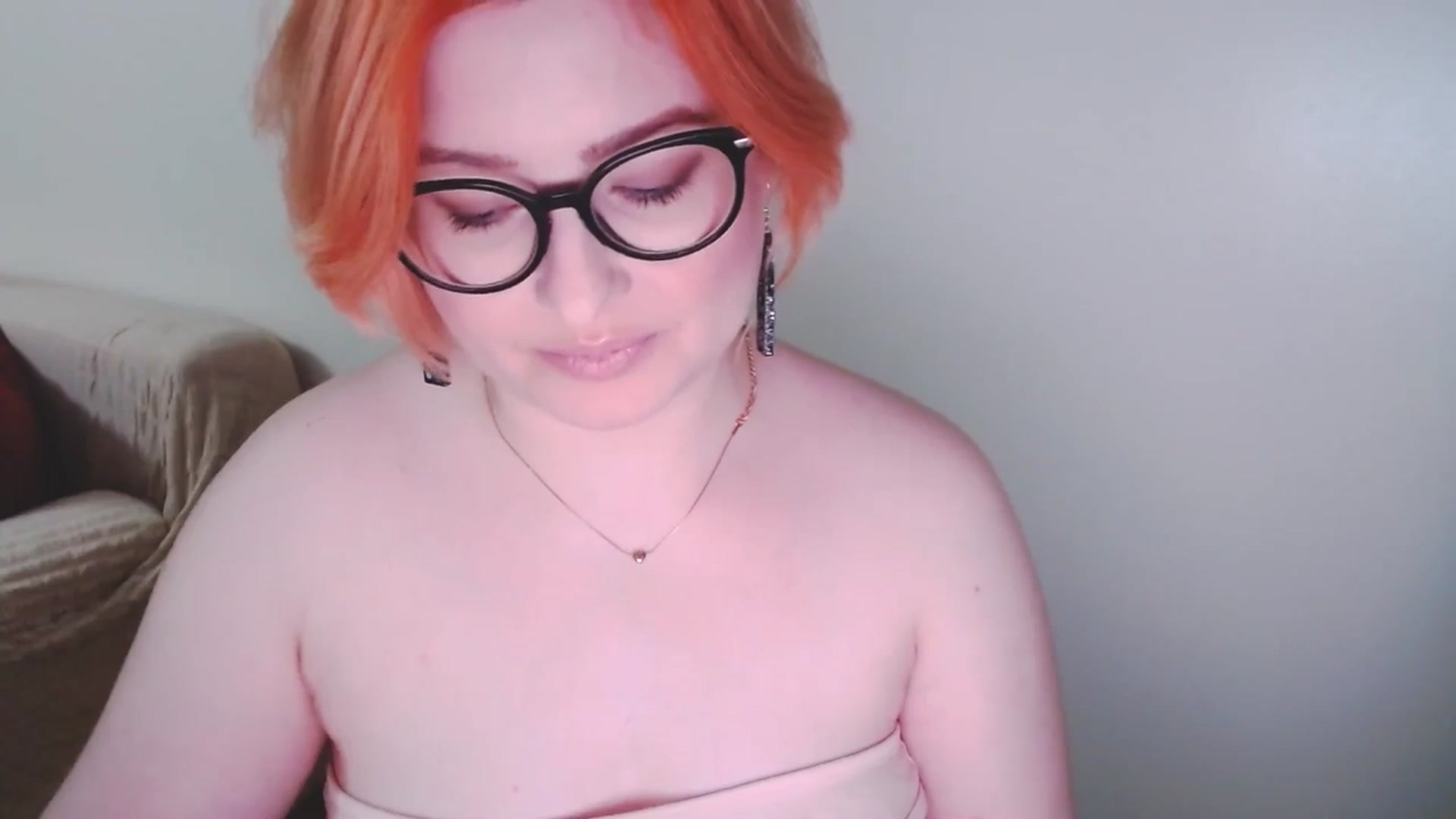 Gallery image thumbnail from EvaStar19's myfreecams stream on, 01/04/2025, 16:19 image 6 of 20