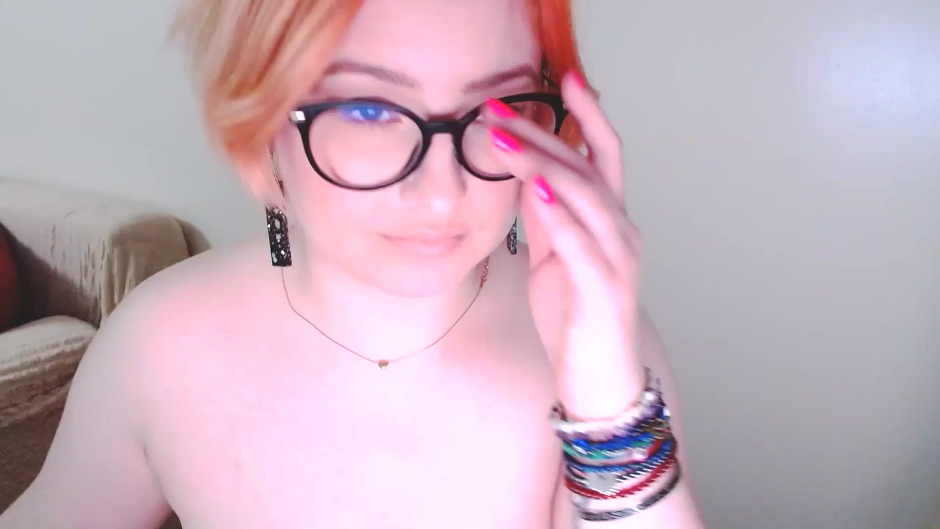 Gallery image thumbnail from EvaStar19's myfreecams stream on, 01/04/2025, 17:24 image 9 of 20