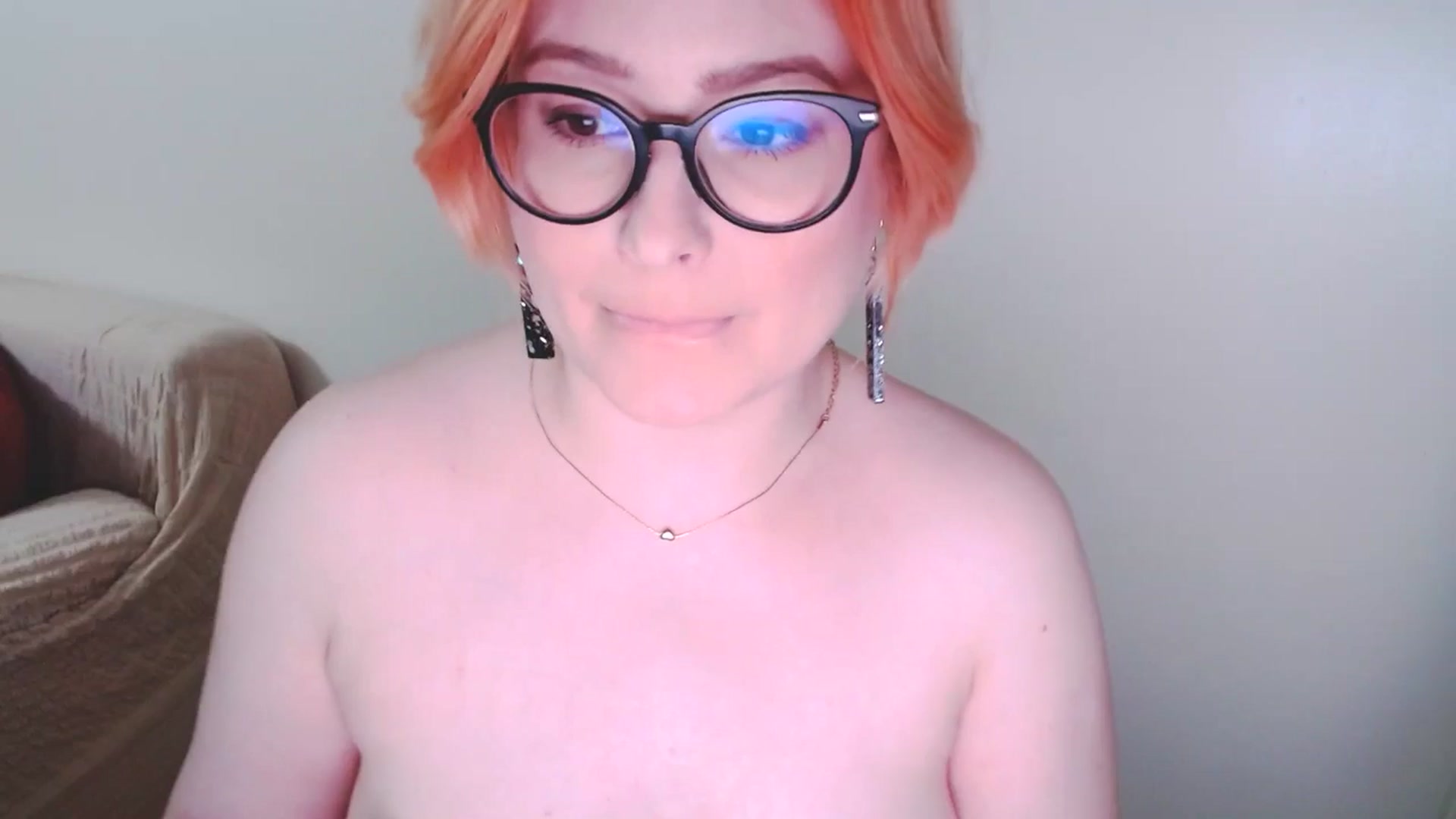 Gallery image thumbnail from EvaStar19's myfreecams stream on, 01/04/2025, 17:24 image 13 of 20