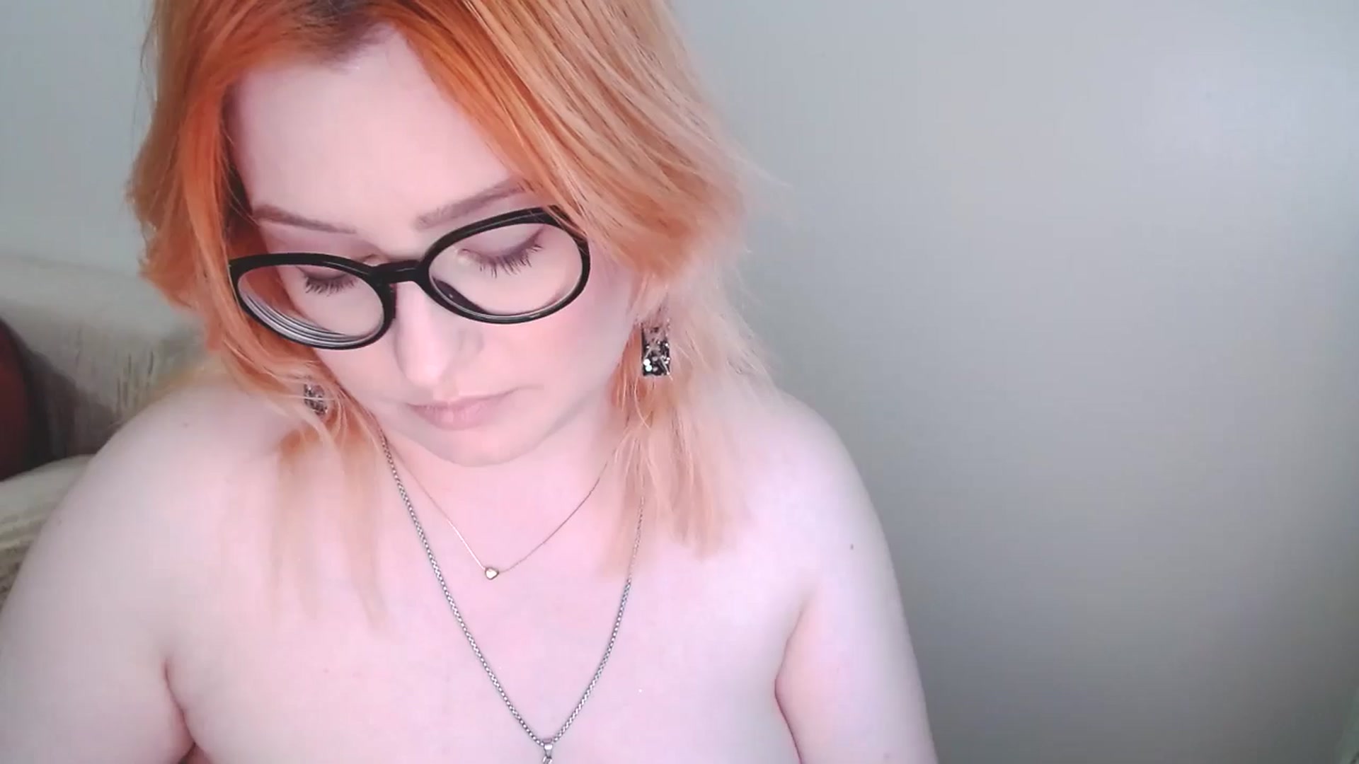 Gallery image thumbnail from EvaStar19's myfreecams stream on, 01/08/2025, 13:57 image 3 of 20