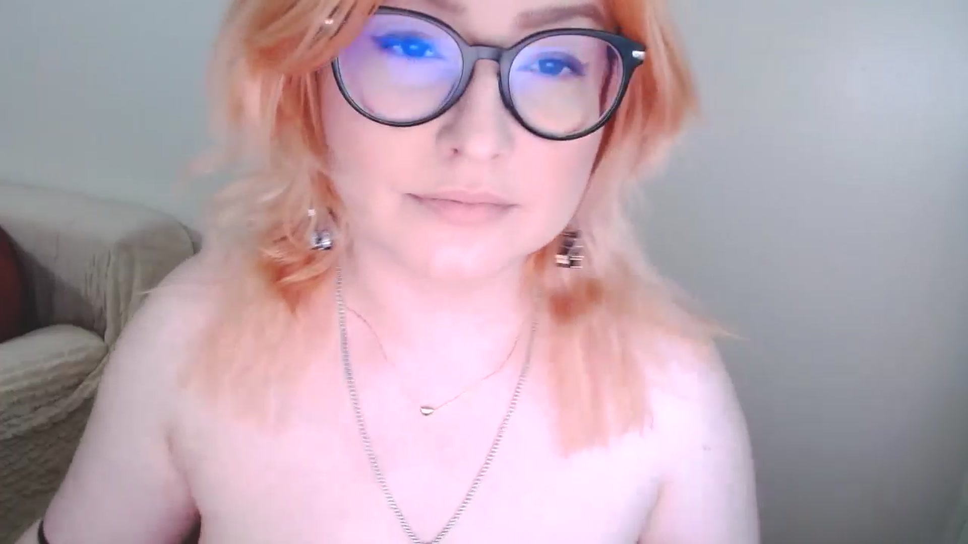 Gallery image thumbnail from EvaStar19's myfreecams stream on, 01/08/2025, 13:57 image 6 of 20
