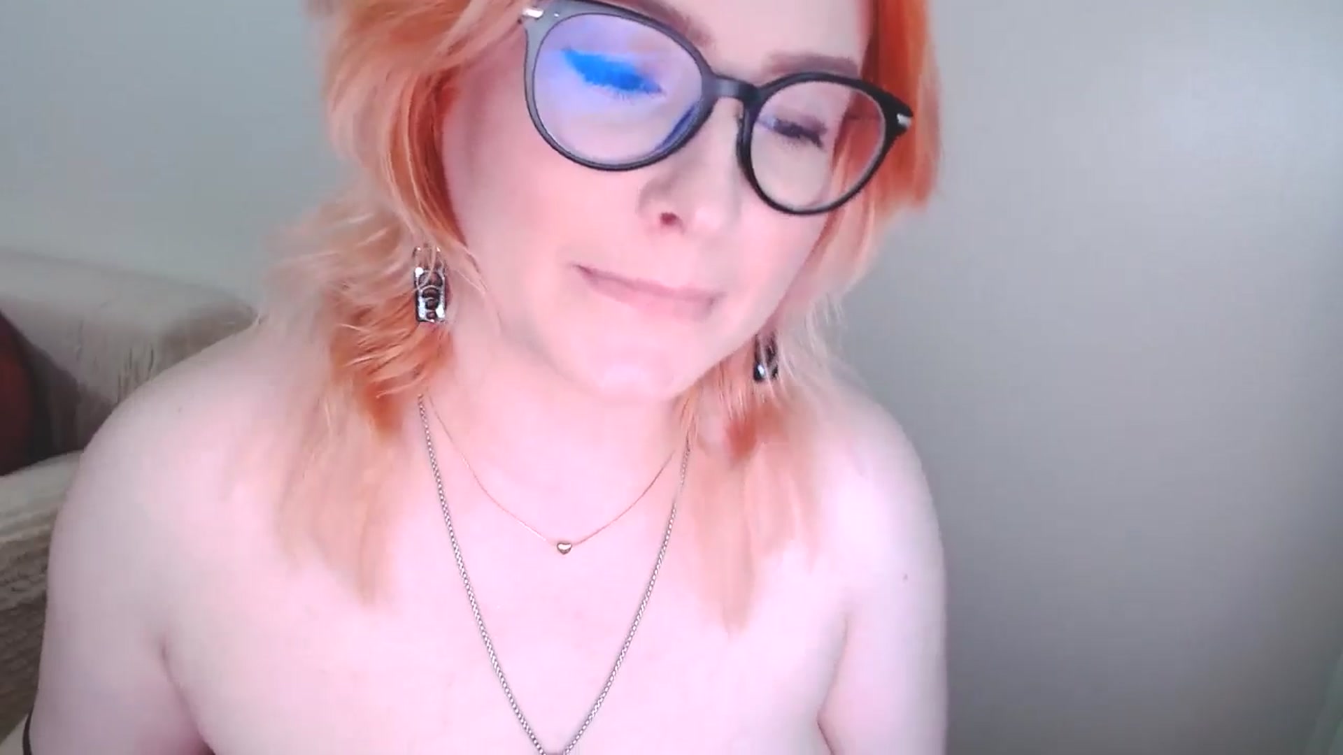 Gallery image thumbnail from EvaStar19's myfreecams stream on, 01/08/2025, 13:57 image 13 of 20