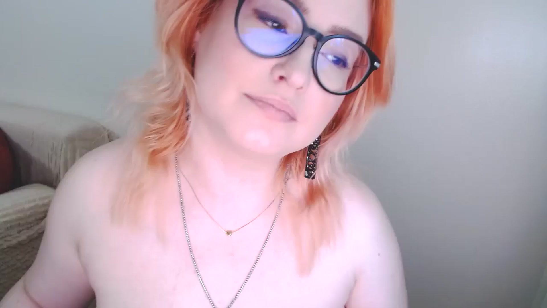 Gallery image thumbnail from EvaStar19's myfreecams stream on, 01/08/2025, 13:57 image 10 of 20