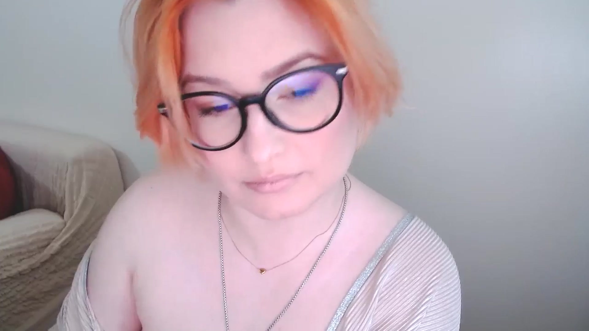 Gallery image thumbnail from EvaStar19's myfreecams stream on, 01/12/2025, 12:45 image 15 of 20