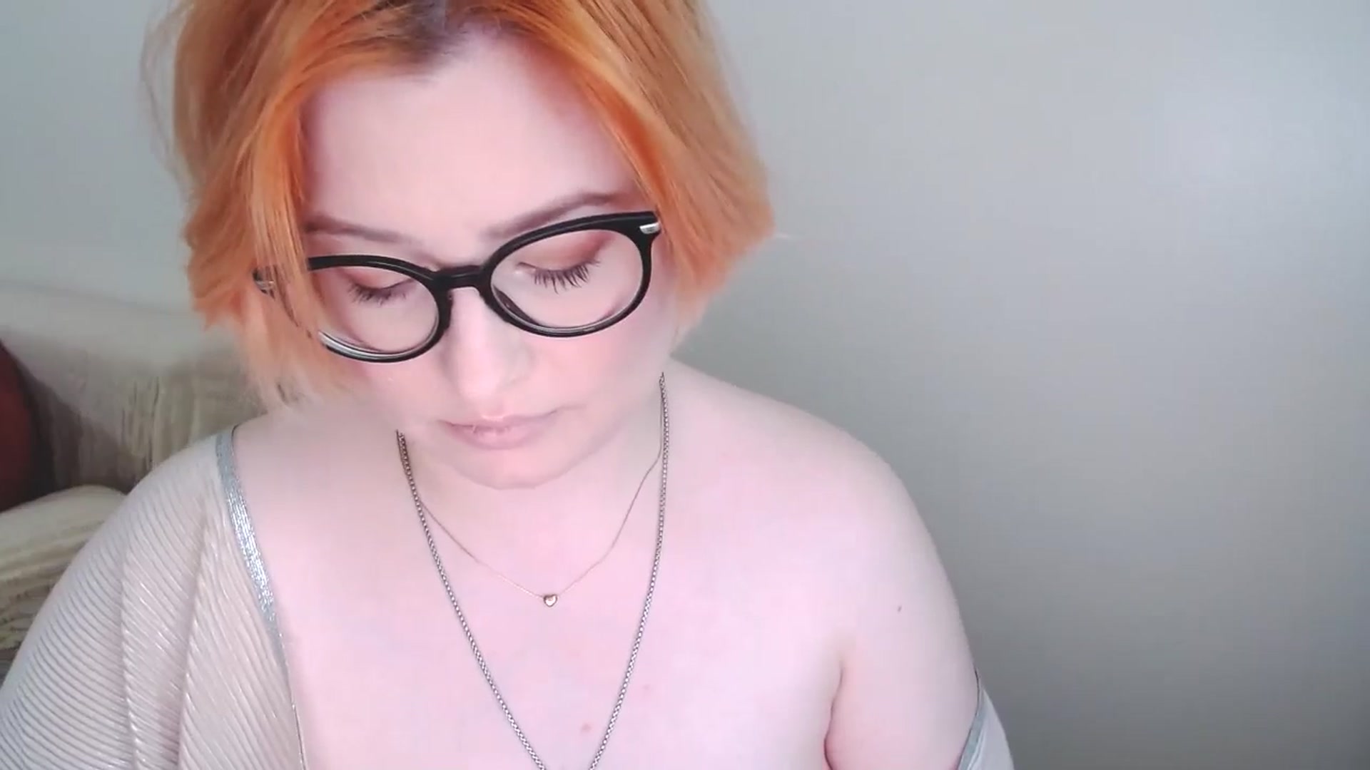 Gallery image thumbnail from EvaStar19's myfreecams stream on, 01/12/2025, 12:45 image 8 of 20