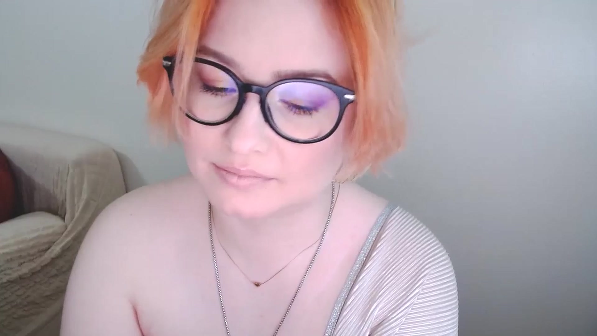 Gallery image thumbnail from EvaStar19's myfreecams stream on, 01/12/2025, 12:45 image 19 of 20