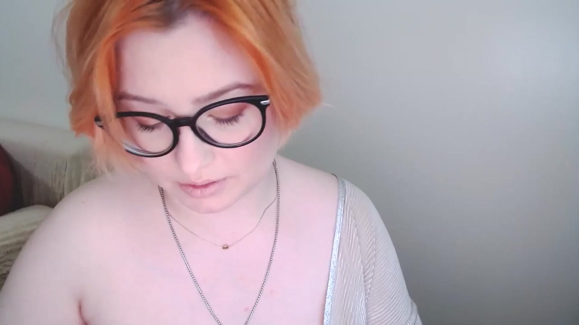 Gallery image thumbnail from EvaStar19's myfreecams stream on, 01/12/2025, 12:45 image 16 of 20