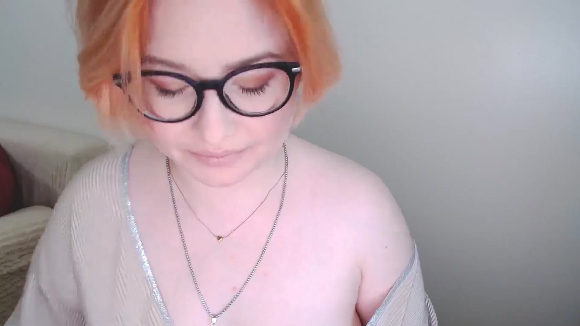 Gallery image thumbnail from EvaStar19's myfreecams stream on, 01/12/2025, 12:45 image 6 of 20