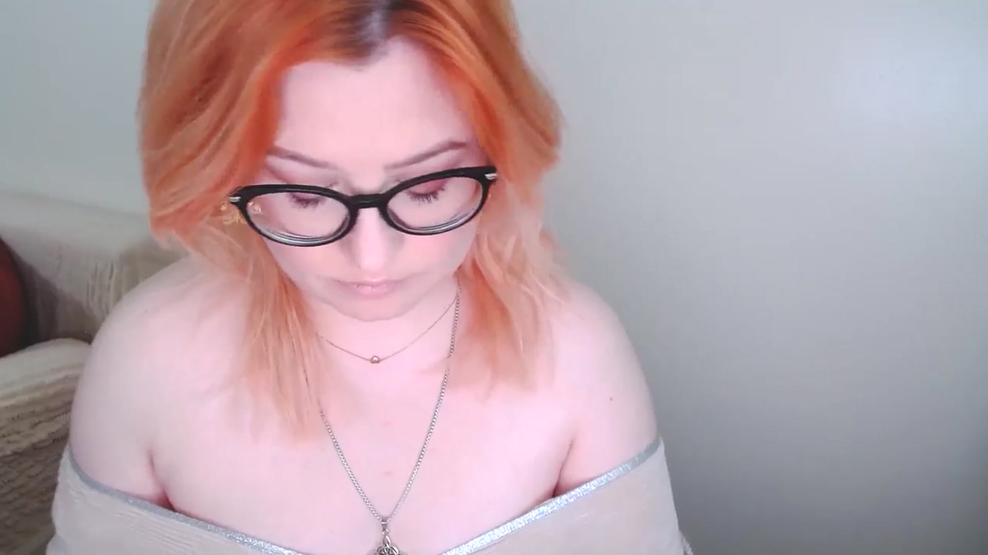 Gallery image thumbnail from EvaStar19's myfreecams stream on, 01/12/2025, 13:44 image 10 of 20