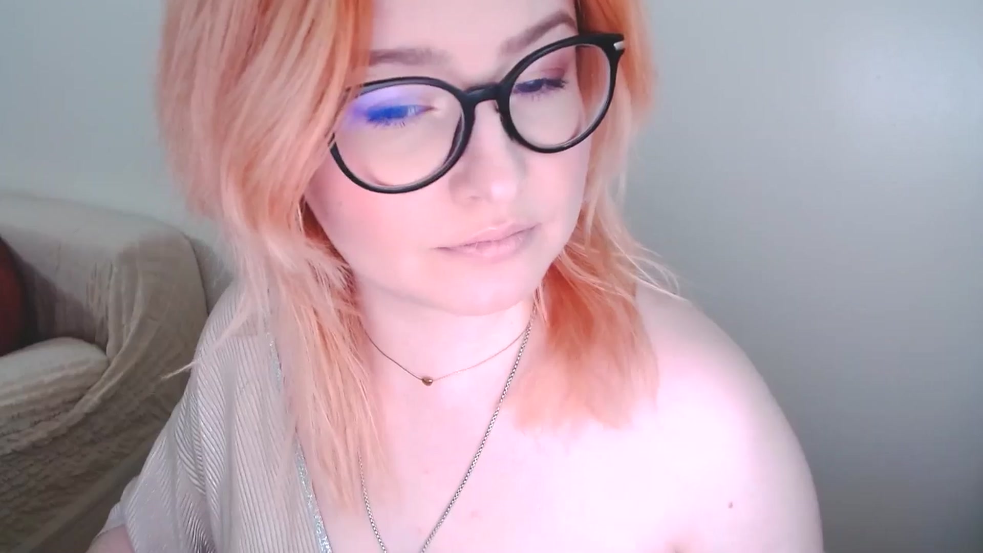 Gallery image thumbnail from EvaStar19's myfreecams stream on, 01/12/2025, 13:44 image 18 of 20