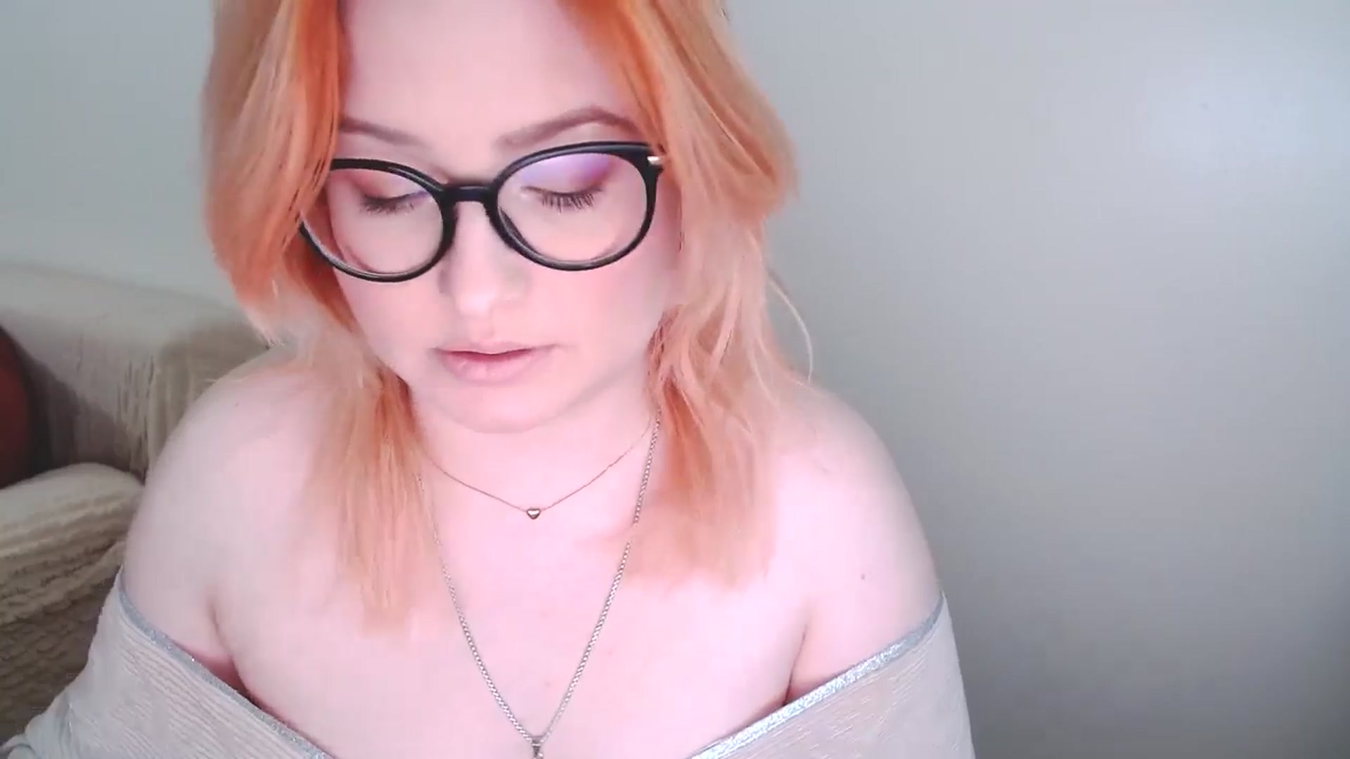 Gallery image thumbnail from EvaStar19's myfreecams stream on, 01/12/2025, 13:44 image 16 of 20
