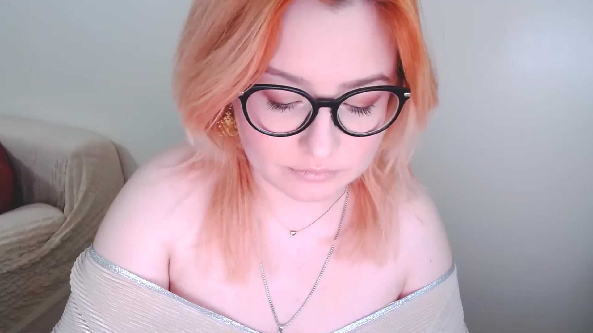 Gallery image thumbnail from EvaStar19's myfreecams stream on, 01/12/2025, 13:44 image 11 of 20