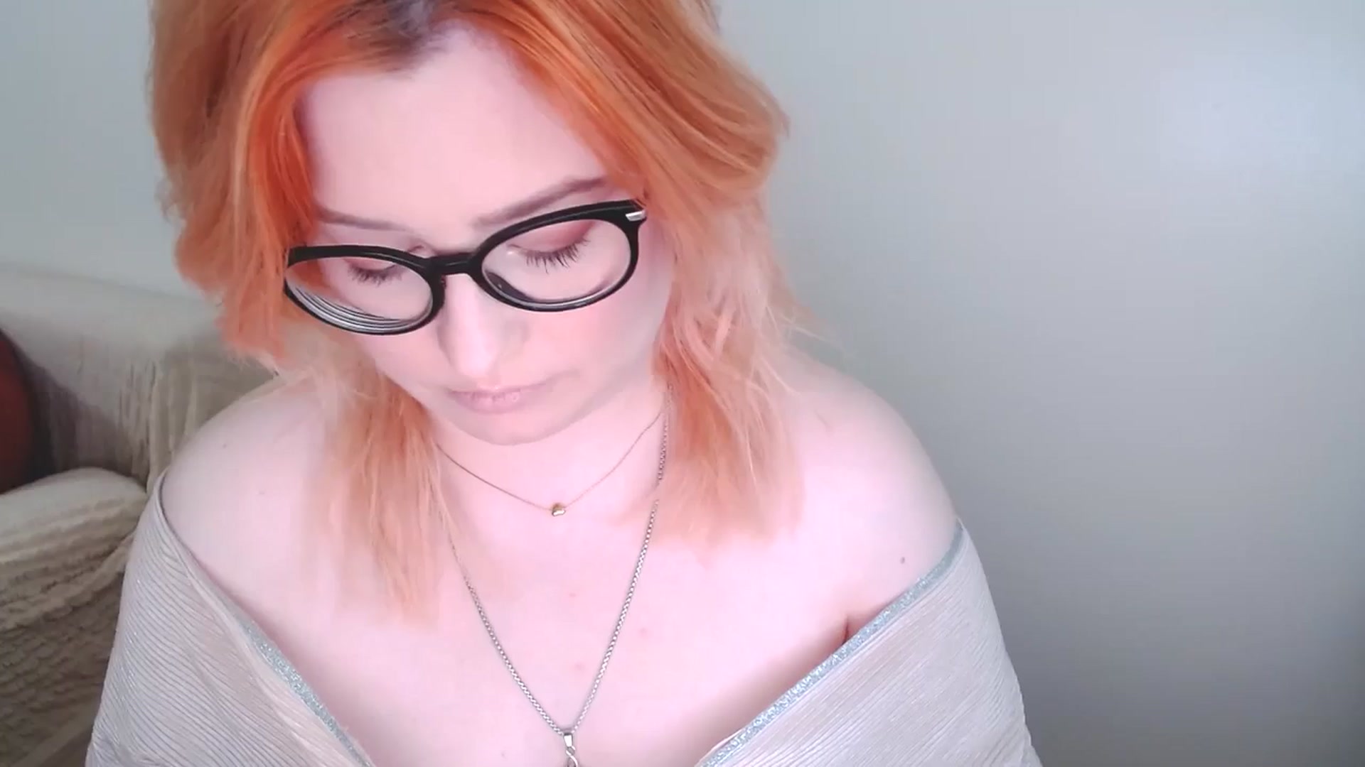 Gallery image thumbnail from EvaStar19's myfreecams stream on, 01/12/2025, 13:44 image 5 of 20