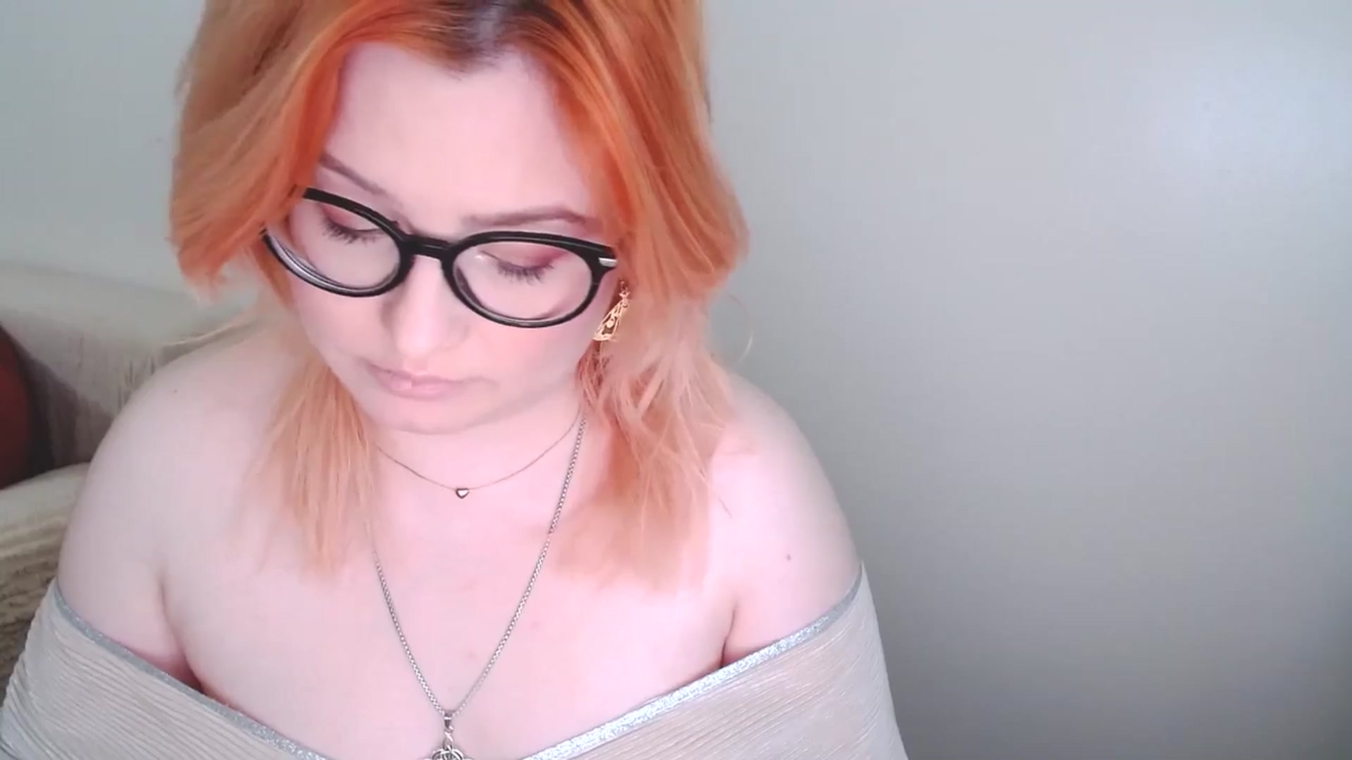 Gallery image thumbnail from EvaStar19's myfreecams stream on, 01/12/2025, 13:44 image 14 of 20