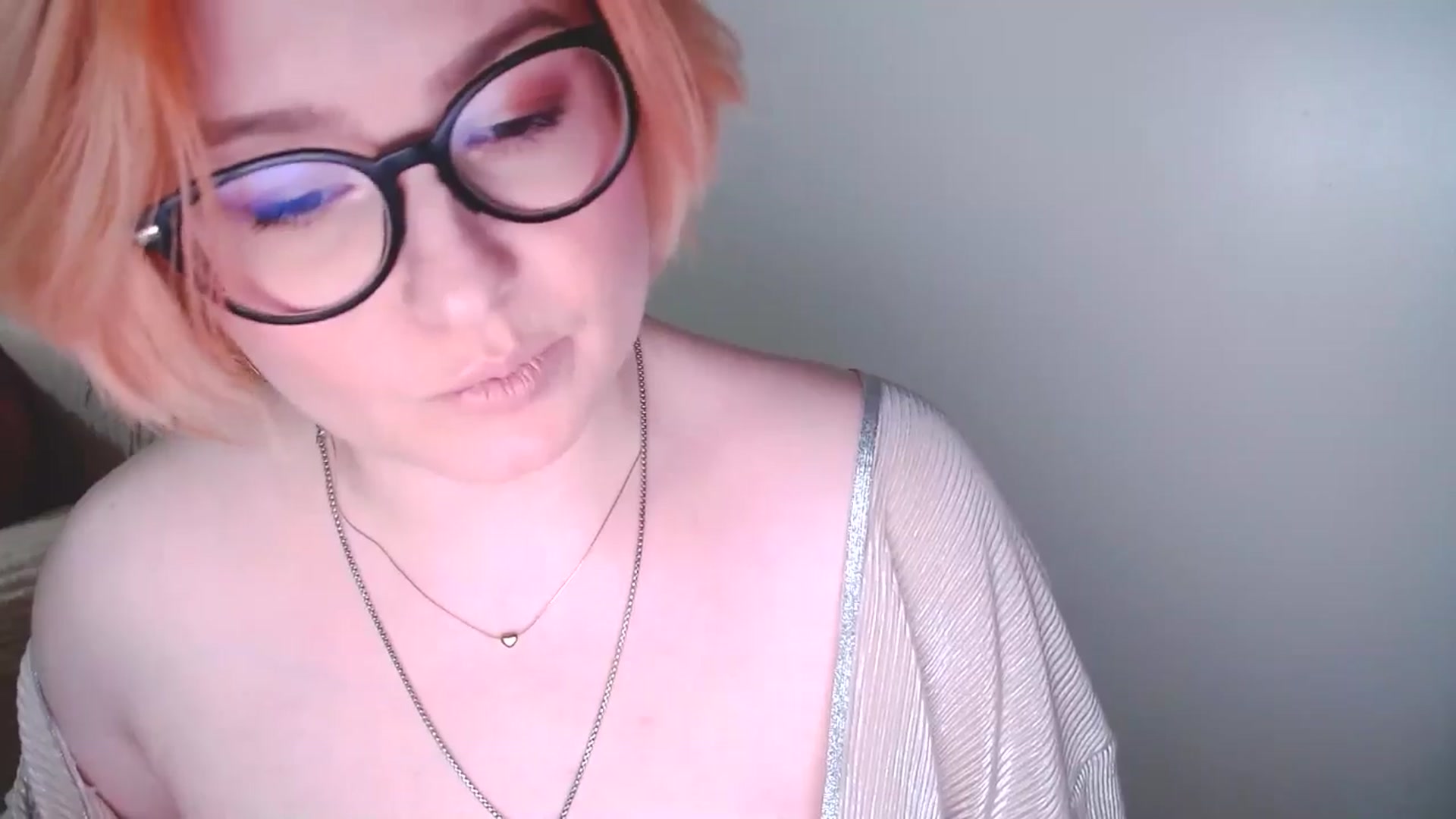 Gallery image thumbnail from EvaStar19's myfreecams stream on, 01/12/2025, 15:41 image 11 of 20