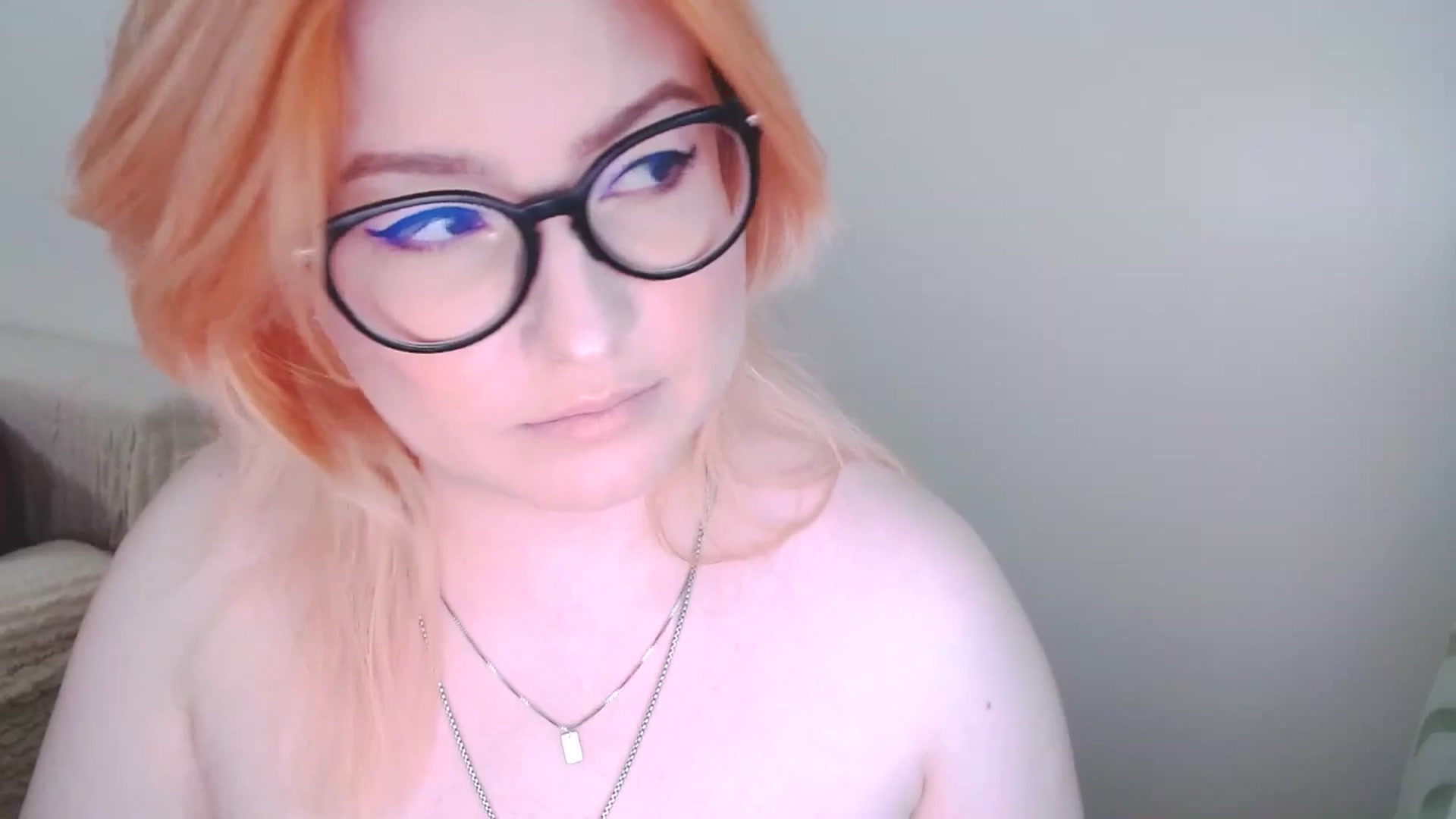 Gallery image thumbnail from EvaStar19's myfreecams stream on, 01/18/2025, 13:50 image 4 of 20
