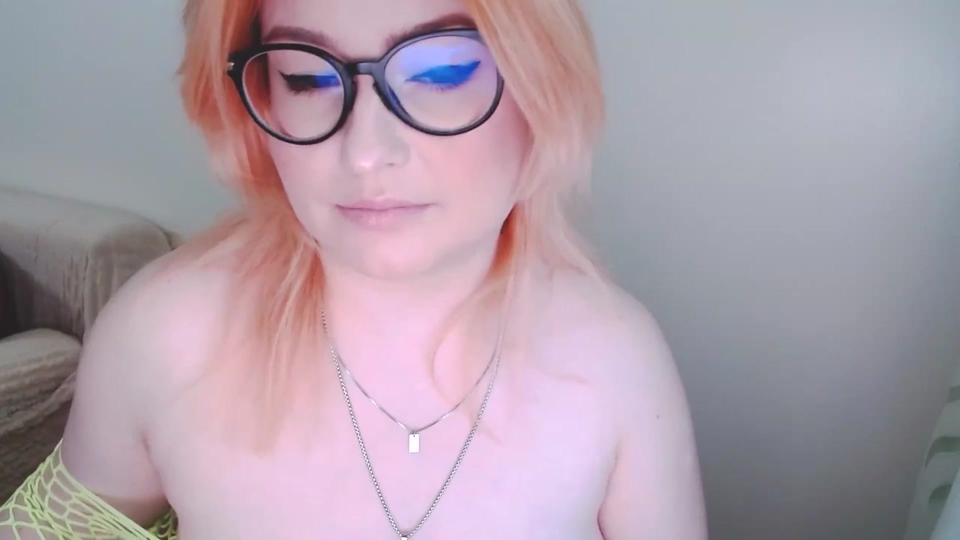 Gallery image thumbnail from EvaStar19's myfreecams stream on, 01/18/2025, 13:50 image 12 of 20