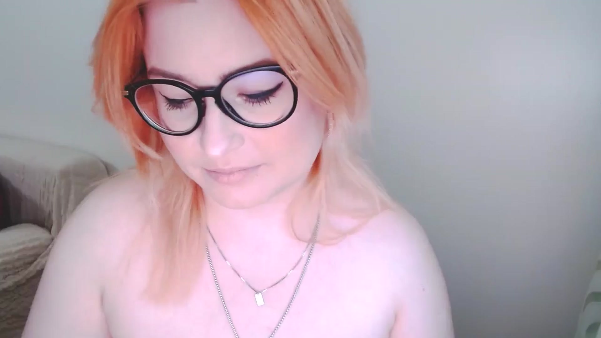 Gallery image thumbnail from EvaStar19's myfreecams stream on, 01/18/2025, 13:50 image 5 of 20