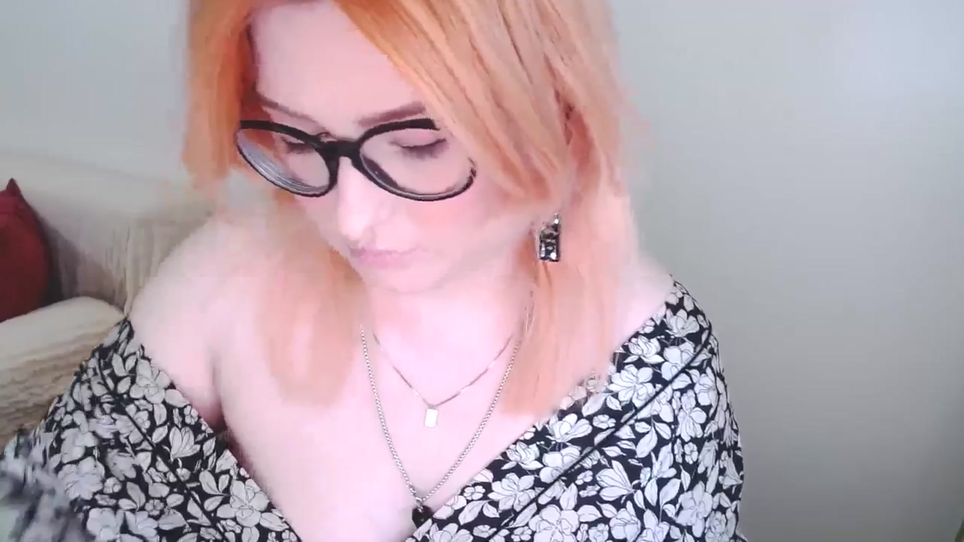 Gallery image thumbnail from EvaStar19's myfreecams stream on, 01/19/2025, 12:27 image 14 of 20