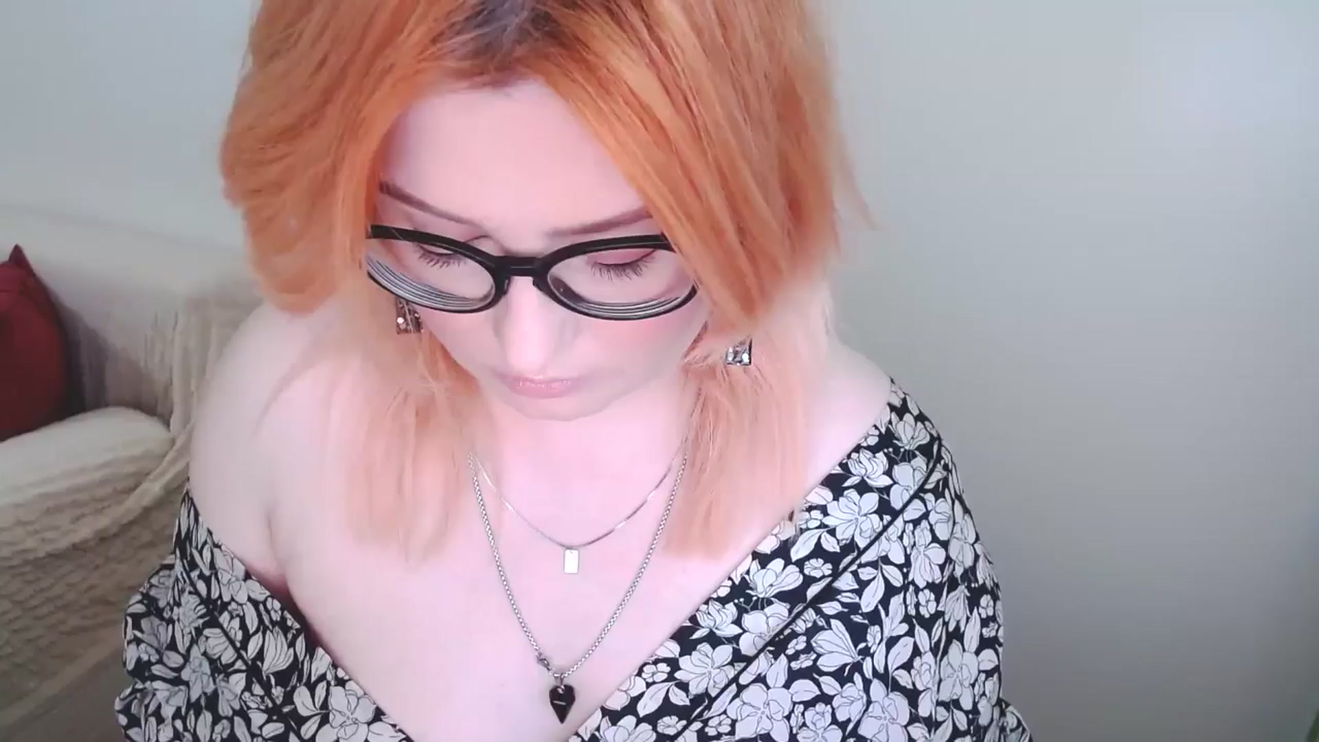 Gallery image thumbnail from EvaStar19's myfreecams stream on, 01/19/2025, 12:27 image 20 of 20