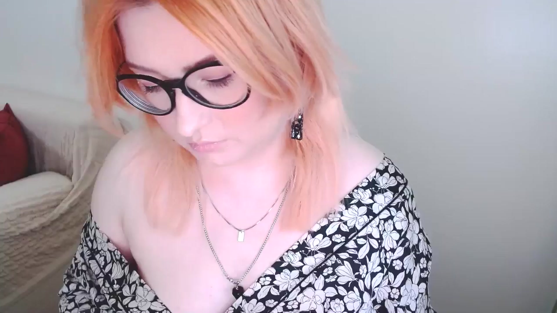 Gallery image thumbnail from EvaStar19's myfreecams stream on, 01/19/2025, 12:27 image 13 of 20