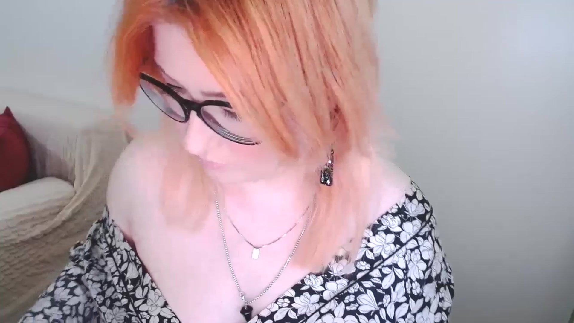 Gallery image thumbnail from EvaStar19's myfreecams stream on, 01/19/2025, 12:27 image 15 of 20