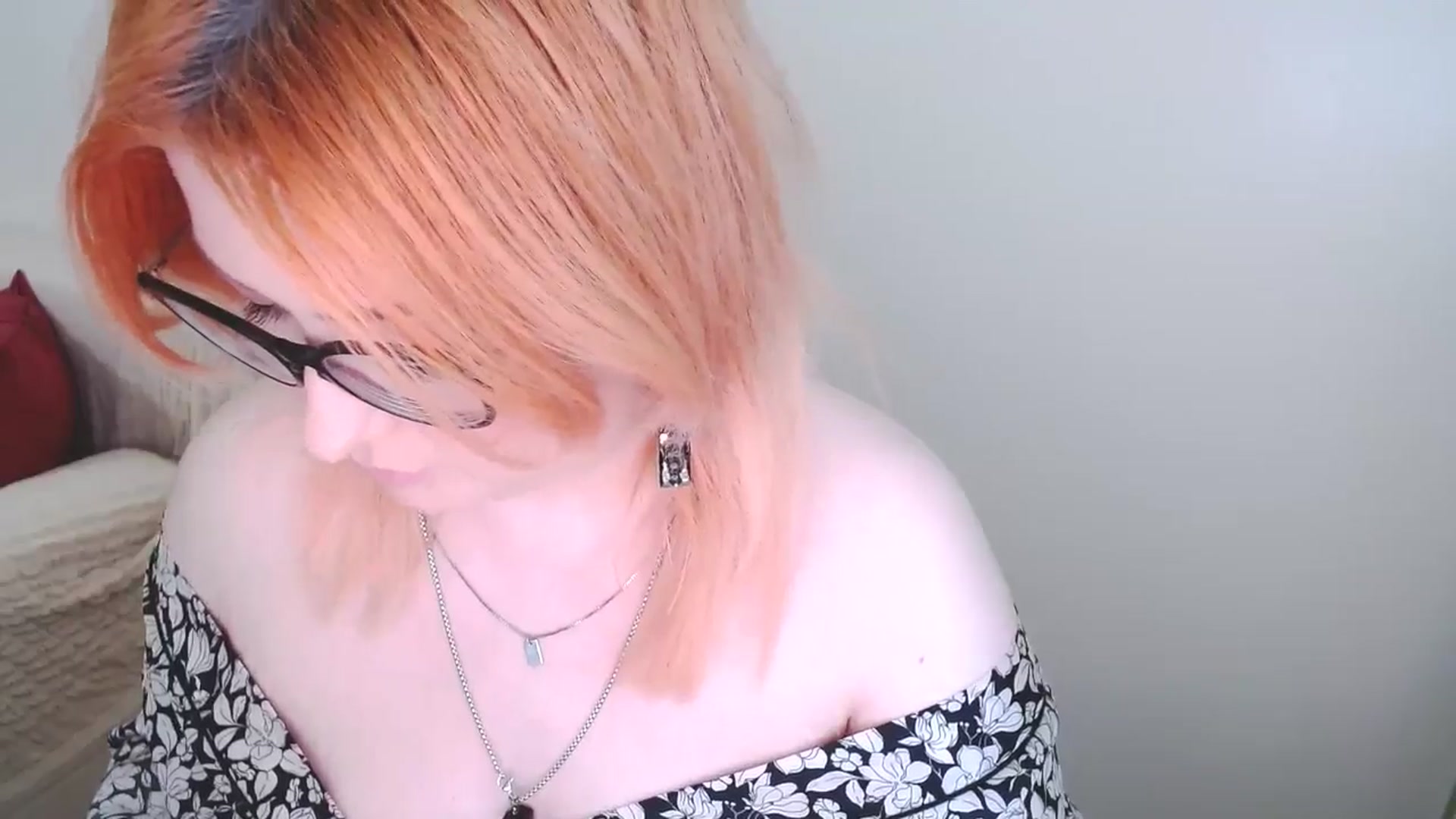 Gallery image thumbnail from EvaStar19's myfreecams stream on, 01/19/2025, 13:00 image 9 of 20