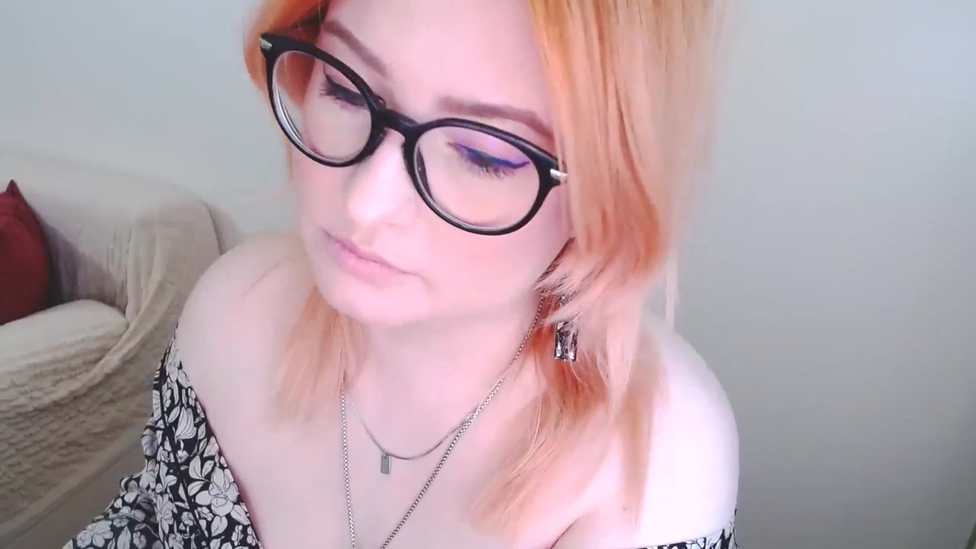 Gallery image thumbnail from EvaStar19's myfreecams stream on, 01/19/2025, 13:00 image 5 of 20