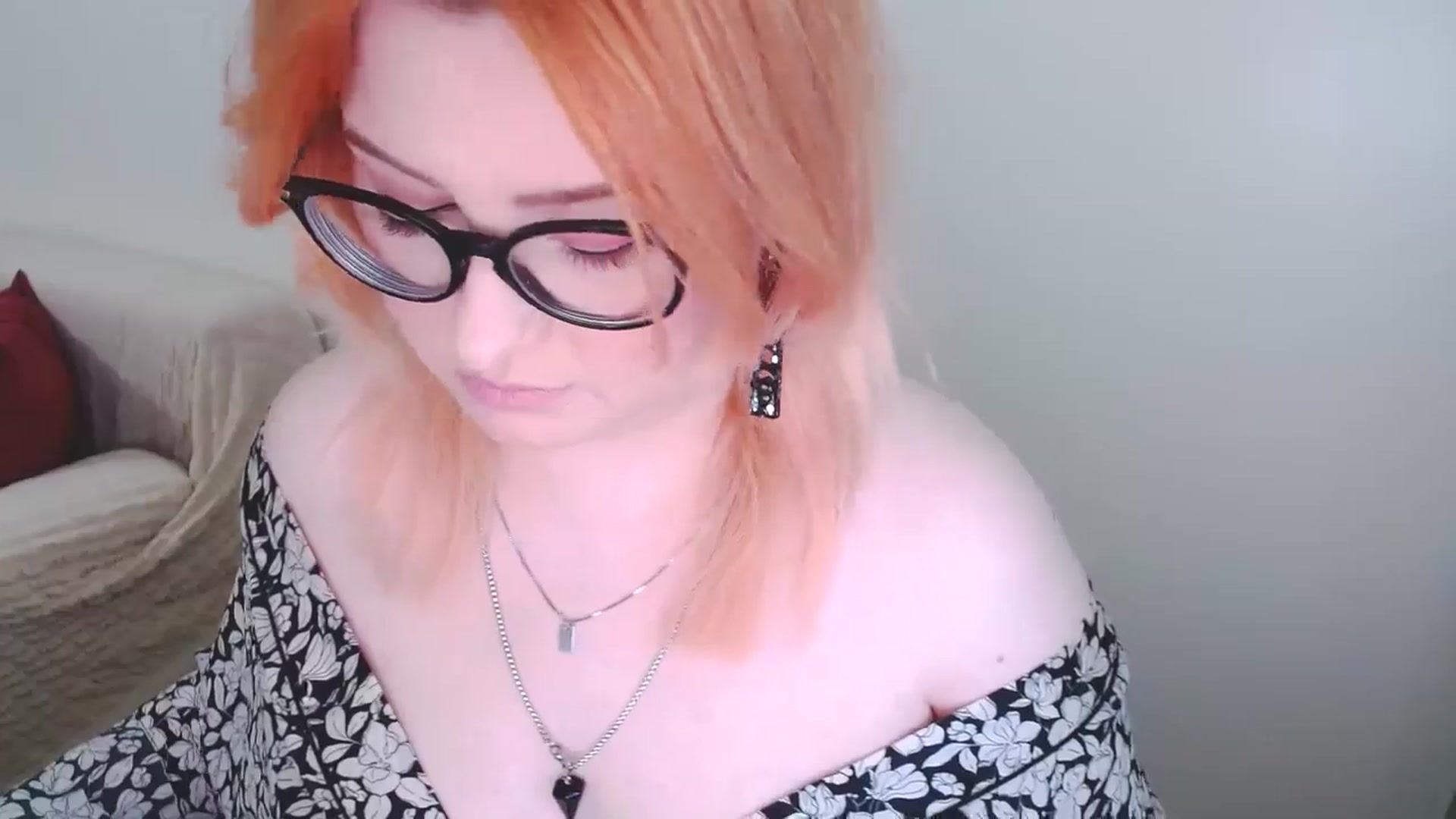 Gallery image thumbnail from EvaStar19's myfreecams stream on, 01/19/2025, 13:43 image 10 of 20