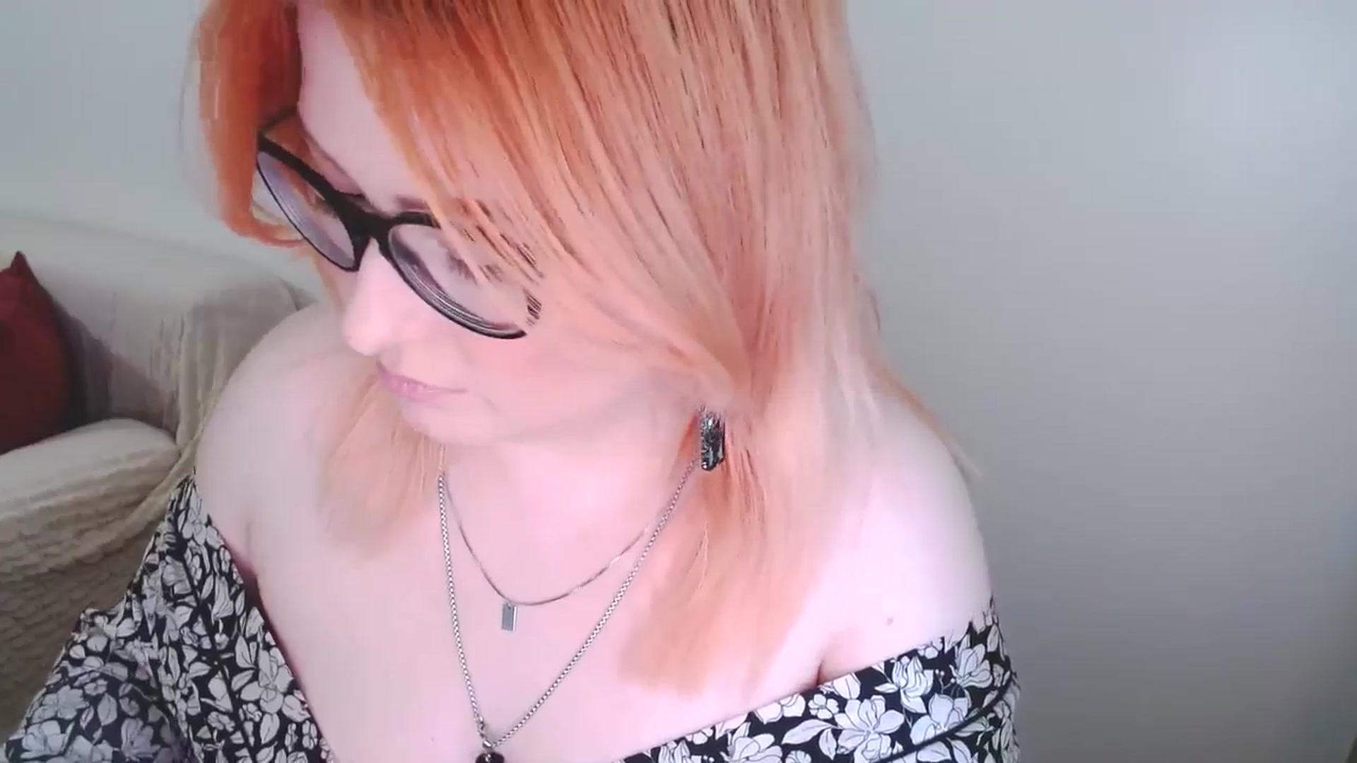 Gallery image thumbnail from EvaStar19's myfreecams stream on, 01/19/2025, 13:43 image 19 of 20