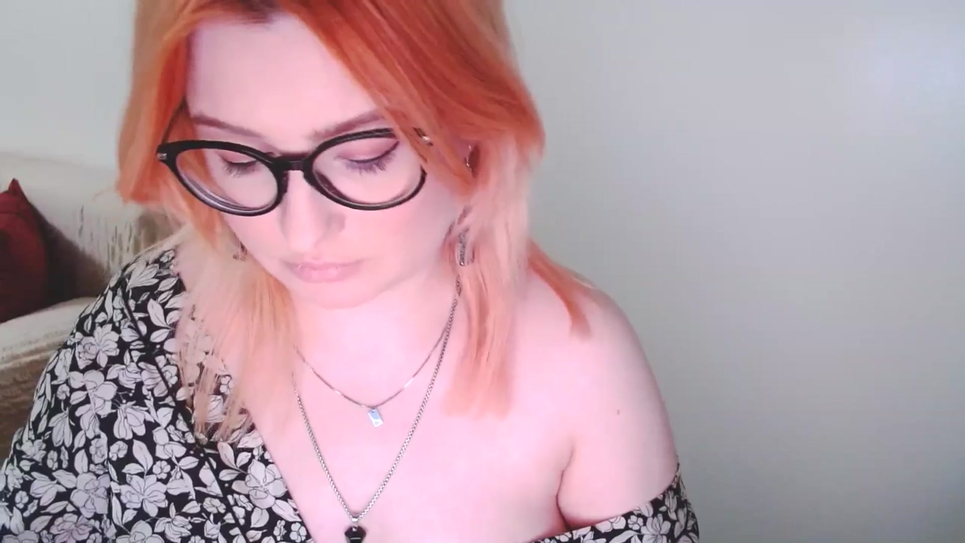 Gallery image thumbnail from EvaStar19's myfreecams stream on, 01/19/2025, 16:04 image 9 of 20