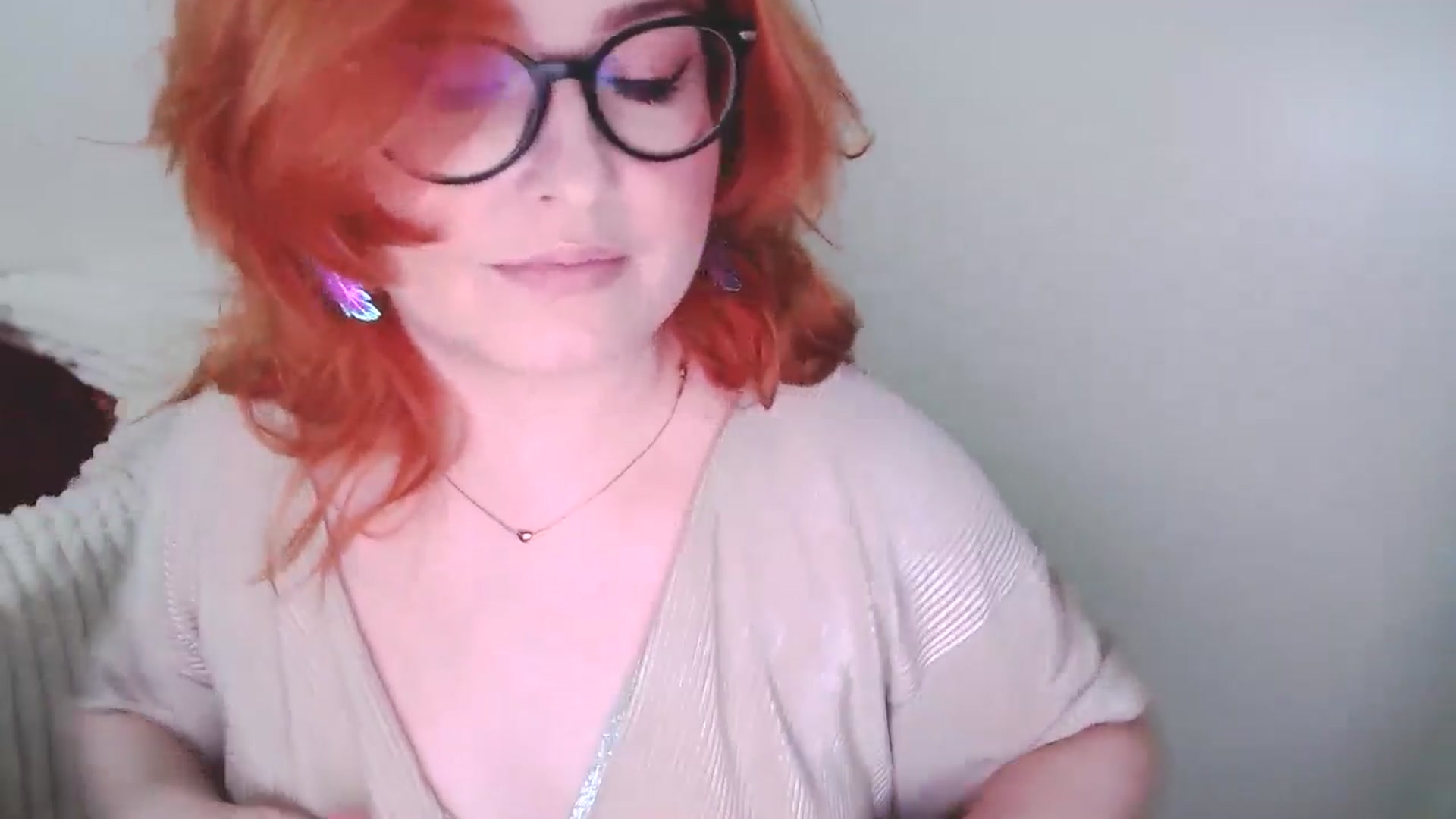 Gallery image thumbnail from EvaStar19's myfreecams stream on, 02/01/2025, 13:29 image 13 of 20