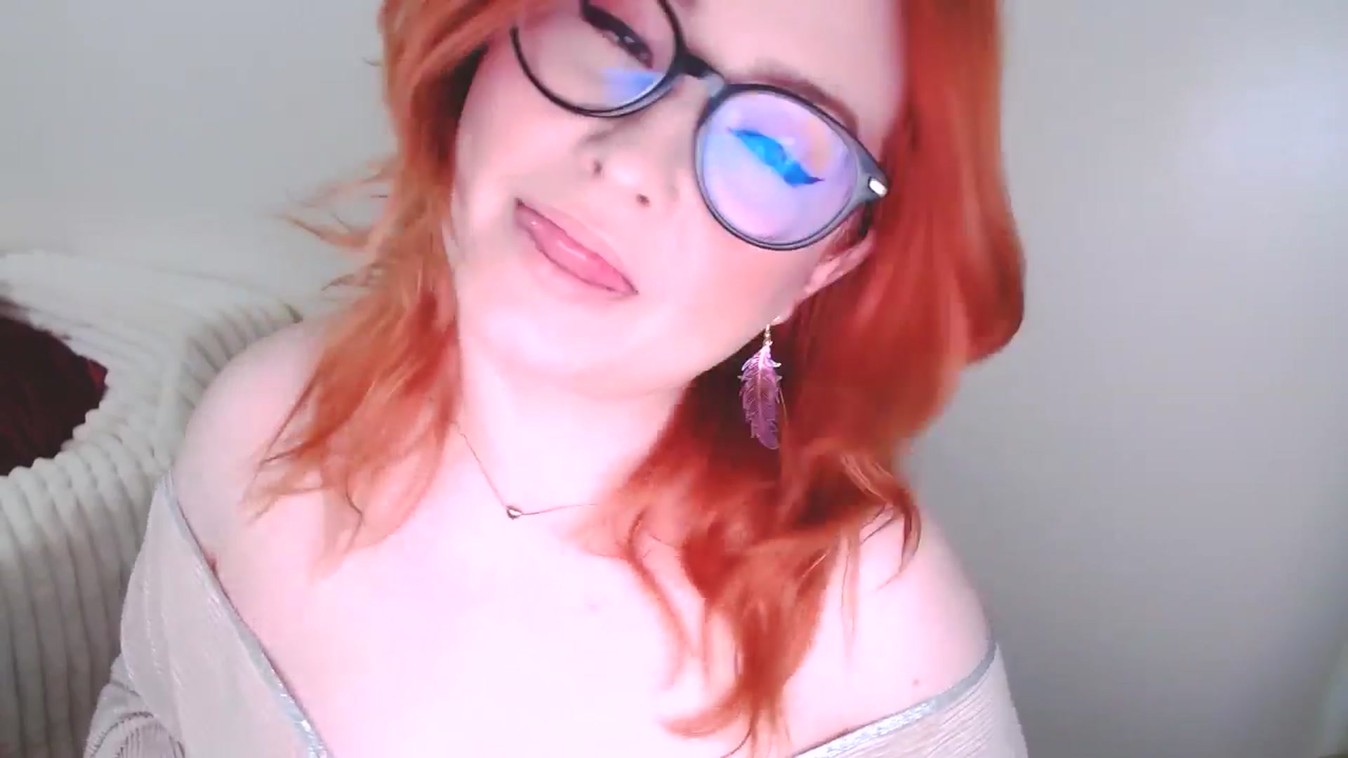 Gallery image thumbnail from EvaStar19's myfreecams stream on, 02/01/2025, 13:29 image 3 of 20