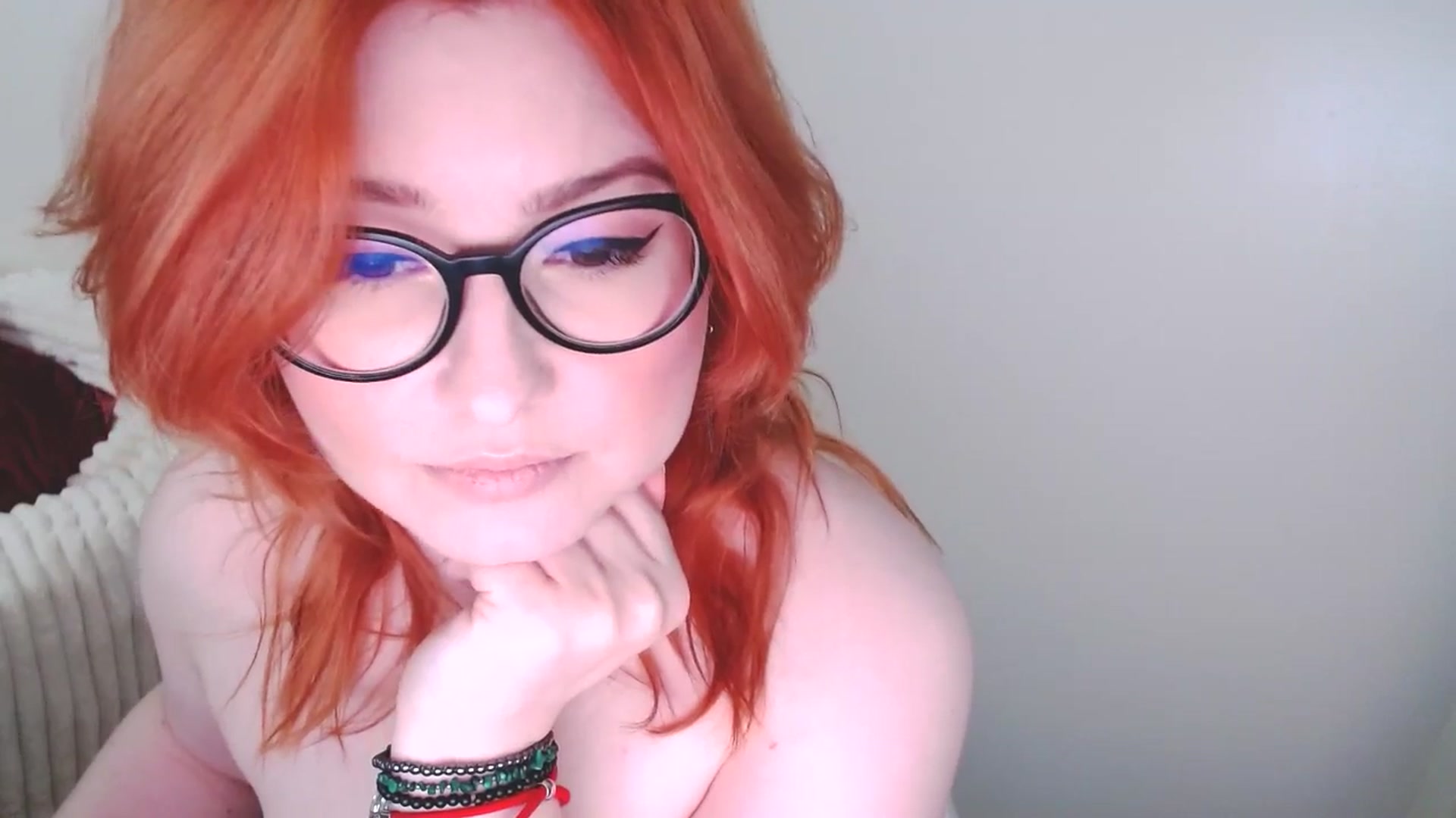 Gallery image thumbnail from EvaStar19's myfreecams stream on, 02/01/2025, 13:29 image 10 of 20