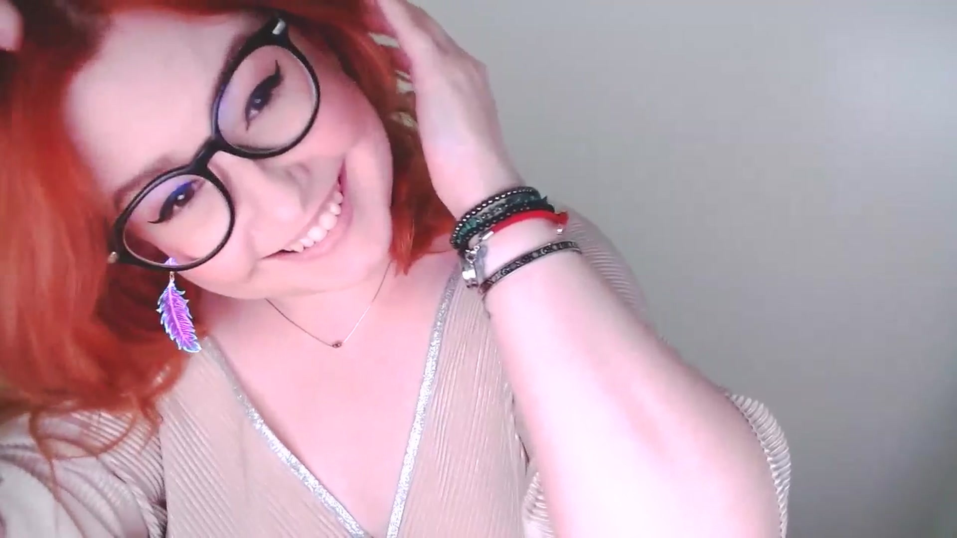 Gallery image thumbnail from EvaStar19's myfreecams stream on, 02/01/2025, 13:29 image 15 of 20
