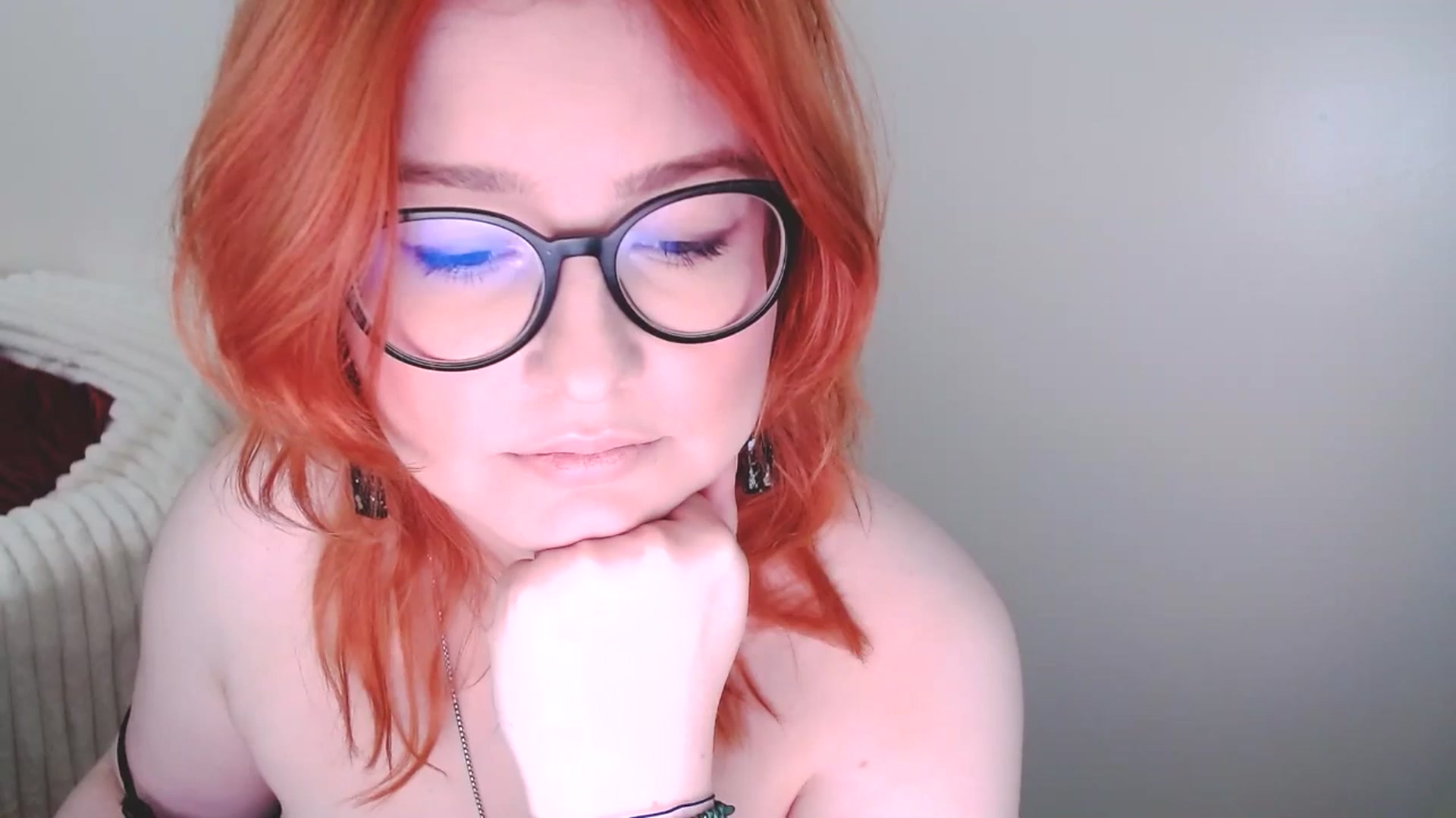 Gallery image thumbnail from EvaStar19's myfreecams stream on, 02/02/2025, 14:21 image 15 of 20