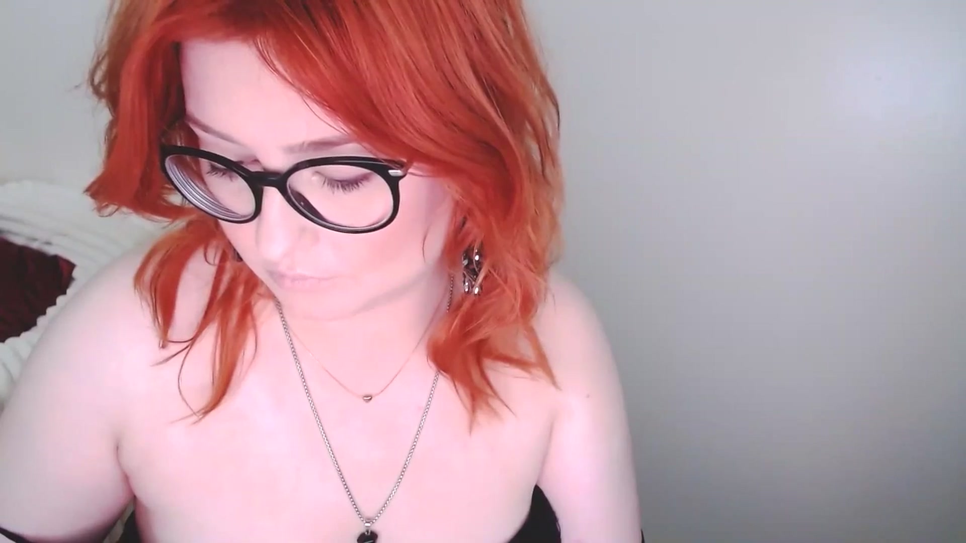 Gallery image thumbnail from EvaStar19's myfreecams stream on, 02/02/2025, 14:21 image 5 of 20