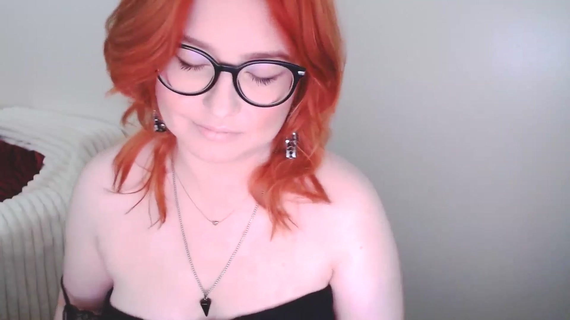 Gallery image thumbnail from EvaStar19's myfreecams stream on, 02/02/2025, 14:21 image 2 of 20
