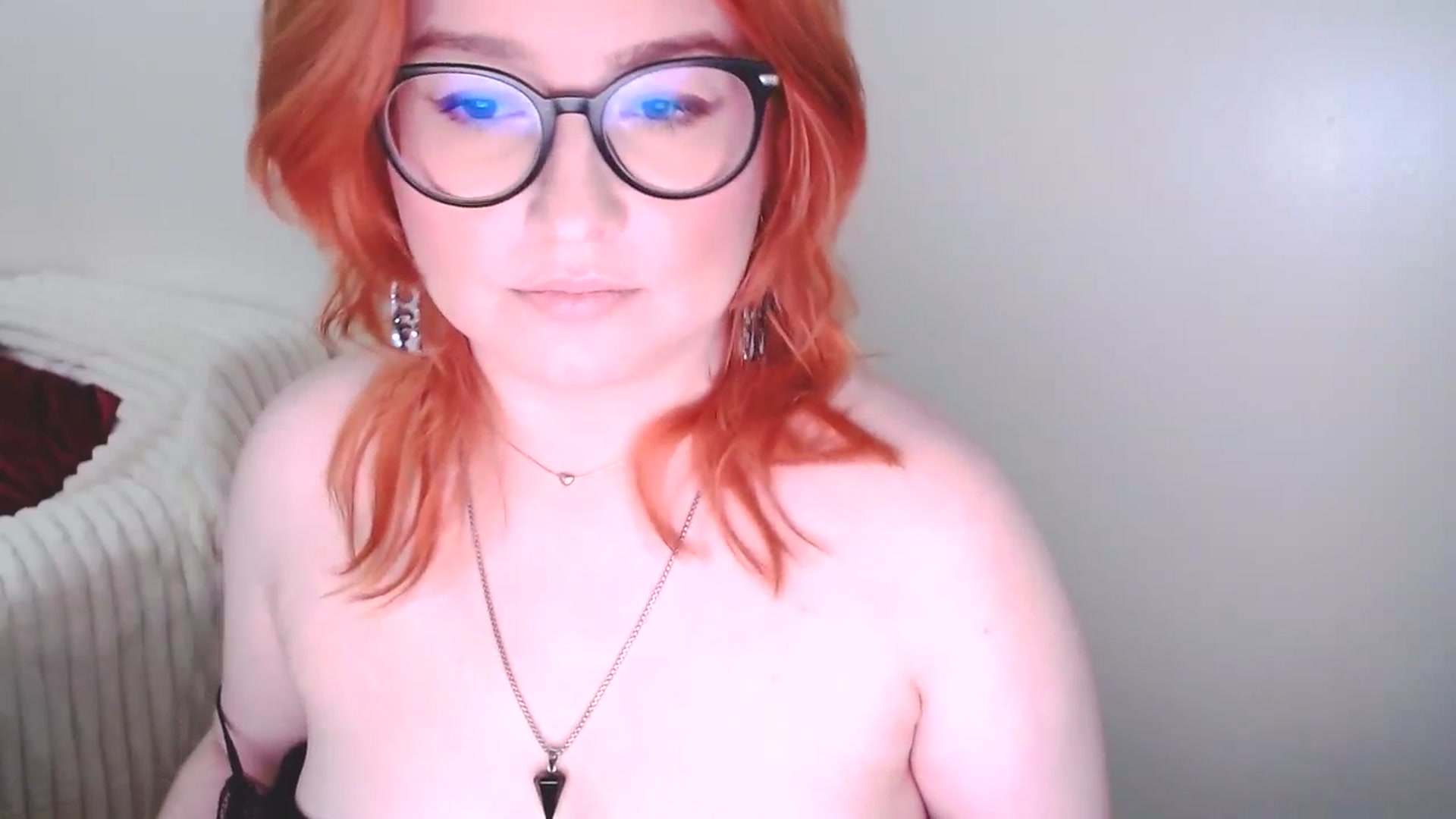 Gallery image thumbnail from EvaStar19's myfreecams stream on, 02/02/2025, 15:13 image 8 of 20